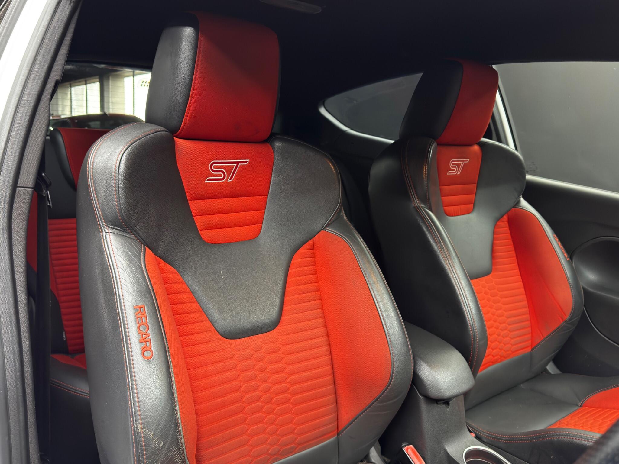 Ford Fiesta 1.6T EcoBoost ST-3 Euro 5 (s/s) 3dr 3dr Manual 2026