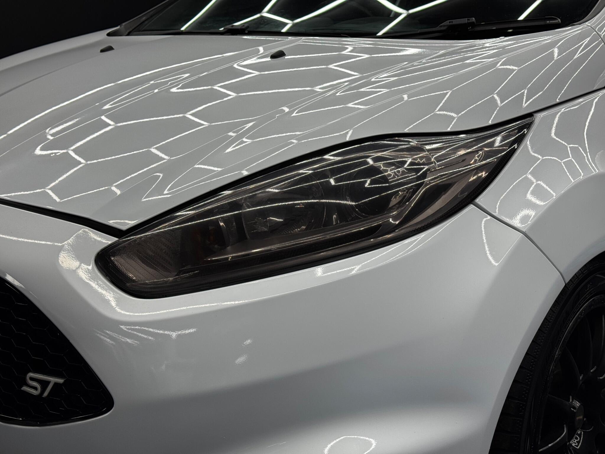 Ford Fiesta 1.6T EcoBoost ST-3 Euro 5 (s/s) 3dr 3dr Manual 2026