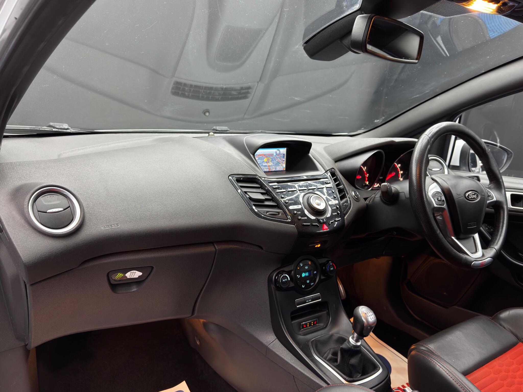 Ford Fiesta 1.6T EcoBoost ST-3 Euro 5 (s/s) 3dr 3dr Manual 2026