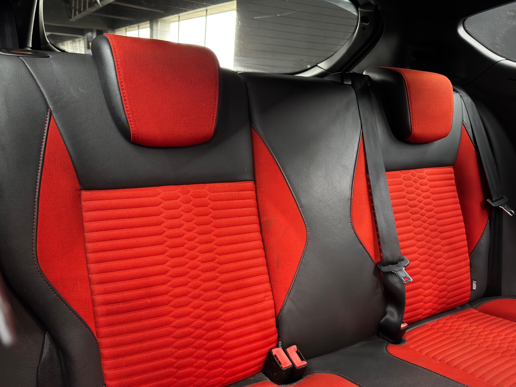 Ford Fiesta 1.6T EcoBoost ST-3 Euro 5 (s/s) 3dr 3dr Manual 2026