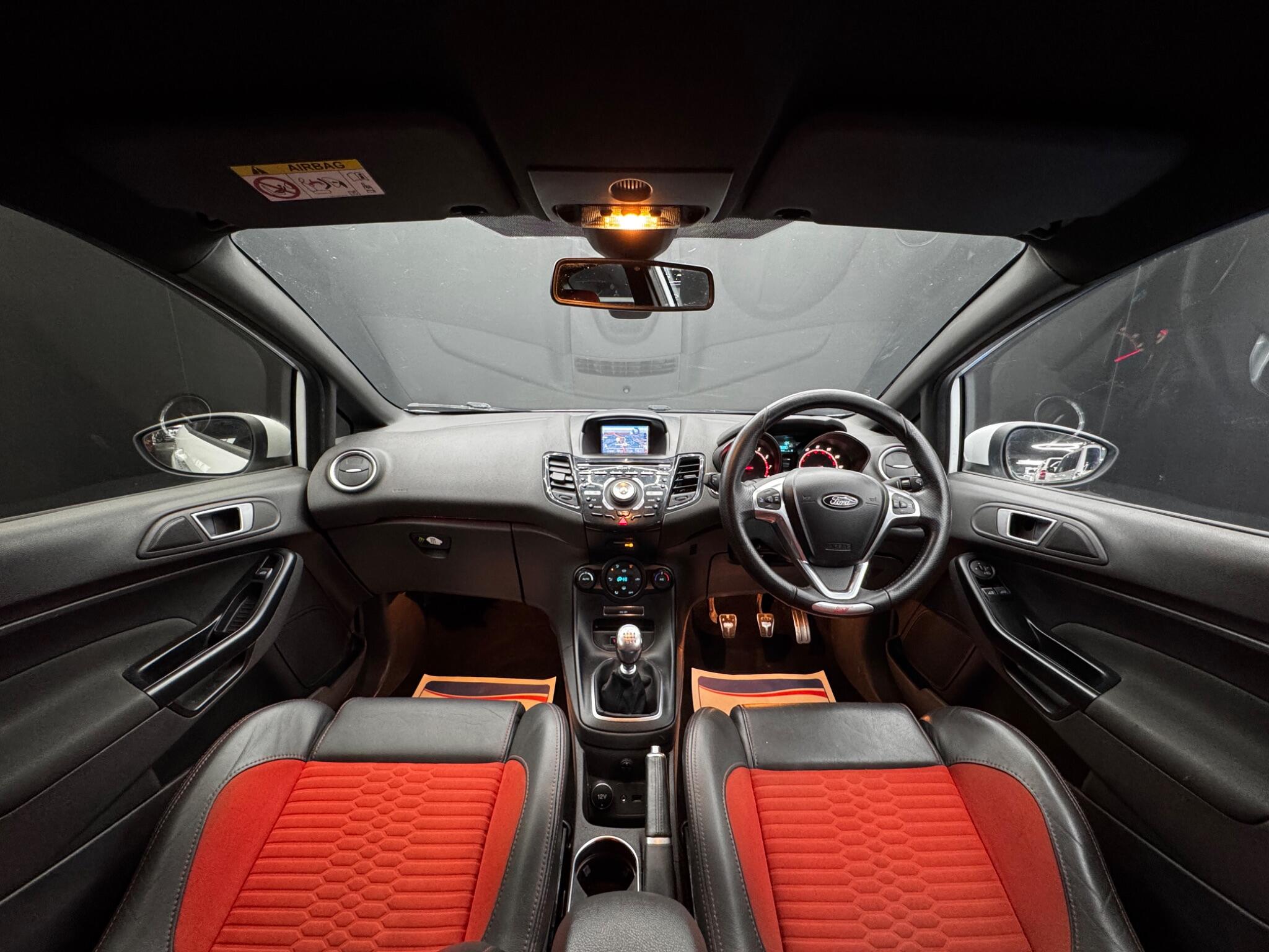 Ford Fiesta 1.6T EcoBoost ST-3 Euro 5 (s/s) 3dr 3dr Manual 2026