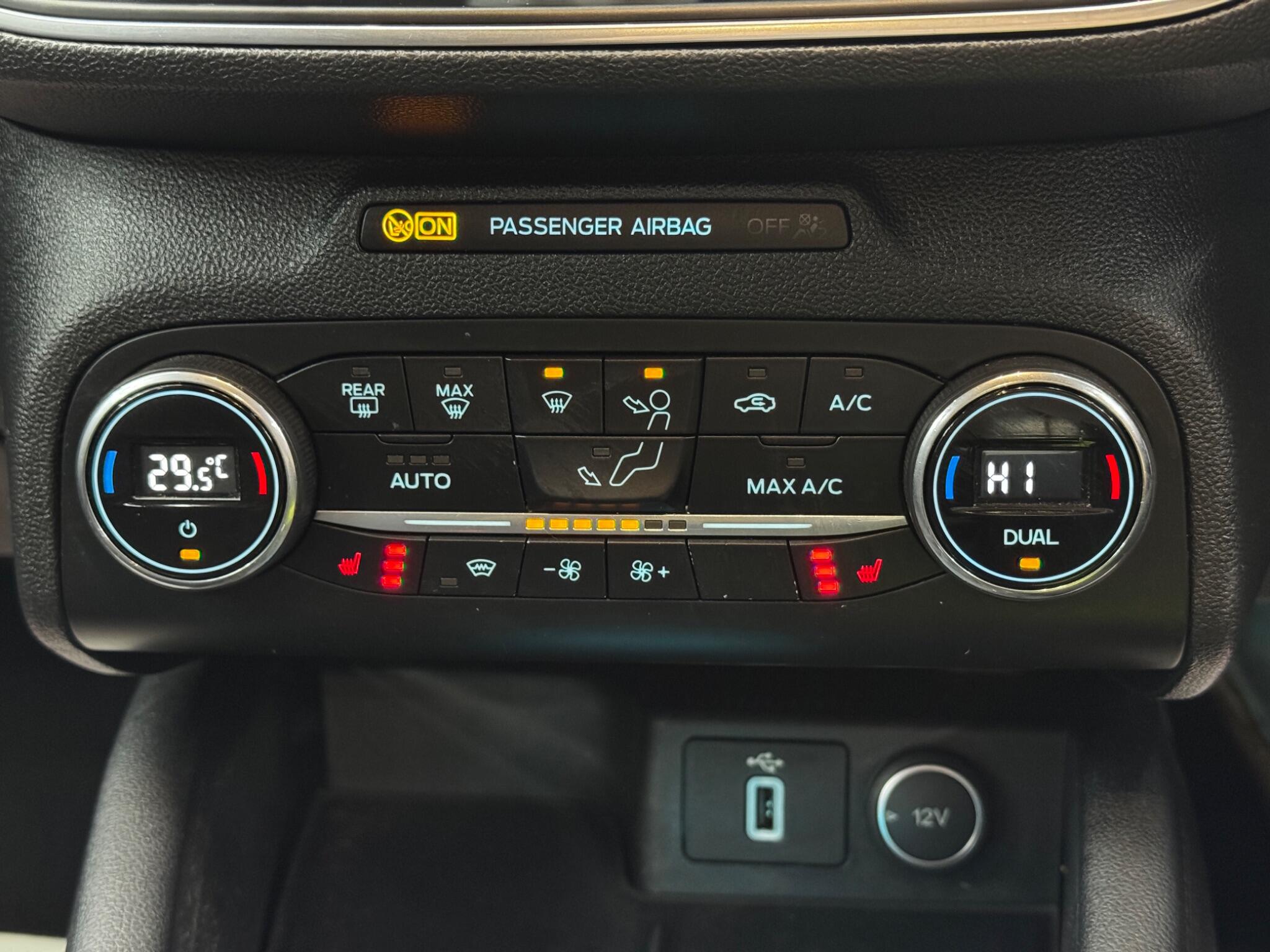 Ford Focus 1.5 EcoBlue Titanium Euro 6 (s/s) 5dr 5dr Manual 2026