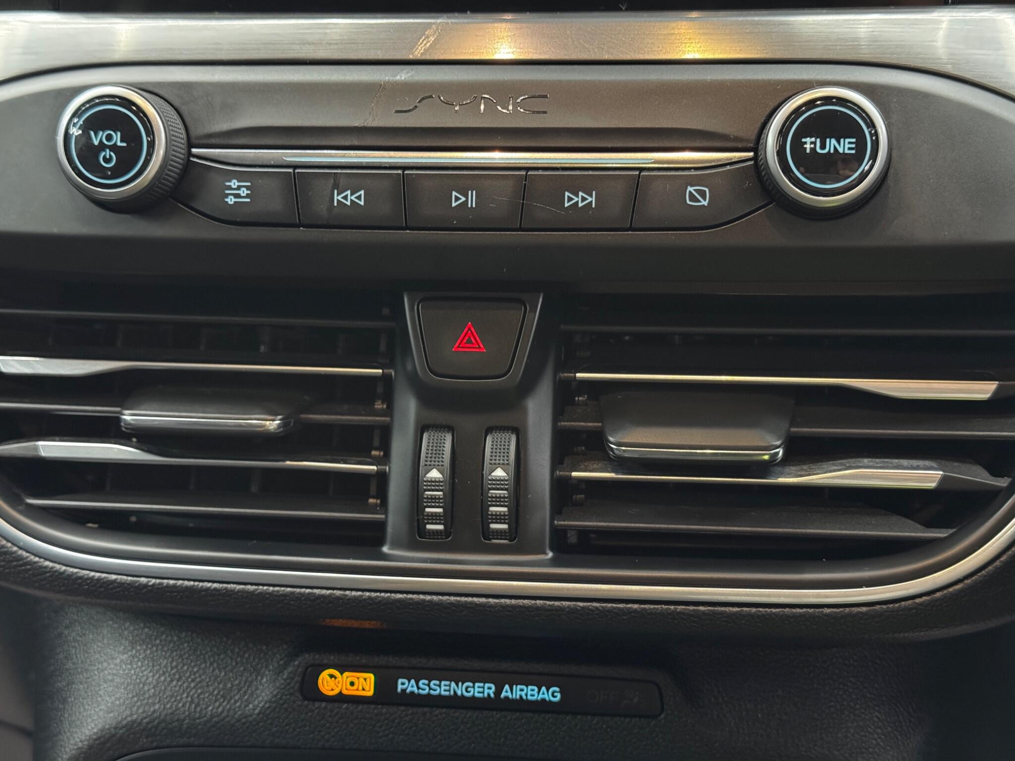 Ford Focus 1.5 EcoBlue Titanium Euro 6 (s/s) 5dr 5dr Manual 2026