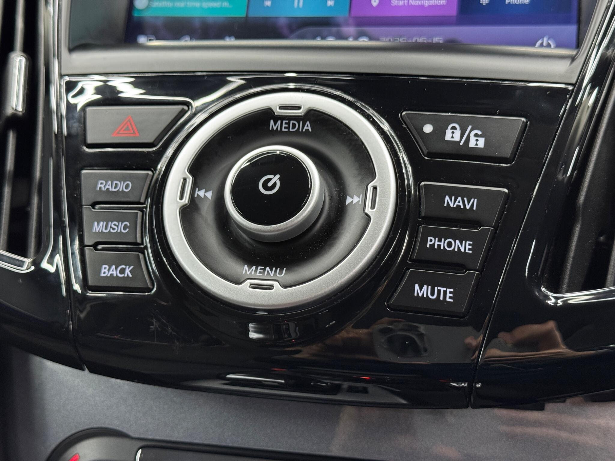 Ford Focus 1.6 Titanium Navigator Powershift Euro 5 5dr 5dr Automatic 2026