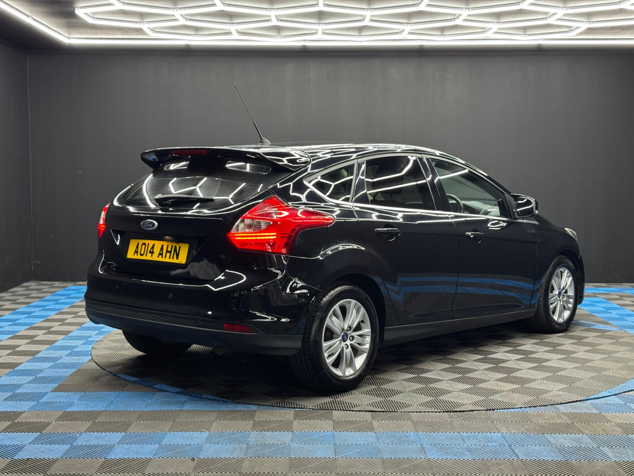 Ford Focus 1.6 Titanium Navigator Powershift Euro 5 5dr 5dr Automatic 2026