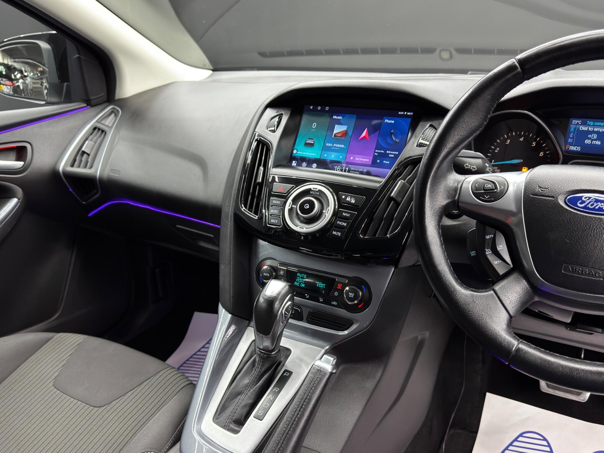 Ford Focus 1.6 Titanium Navigator Powershift Euro 5 5dr 5dr Automatic 2026