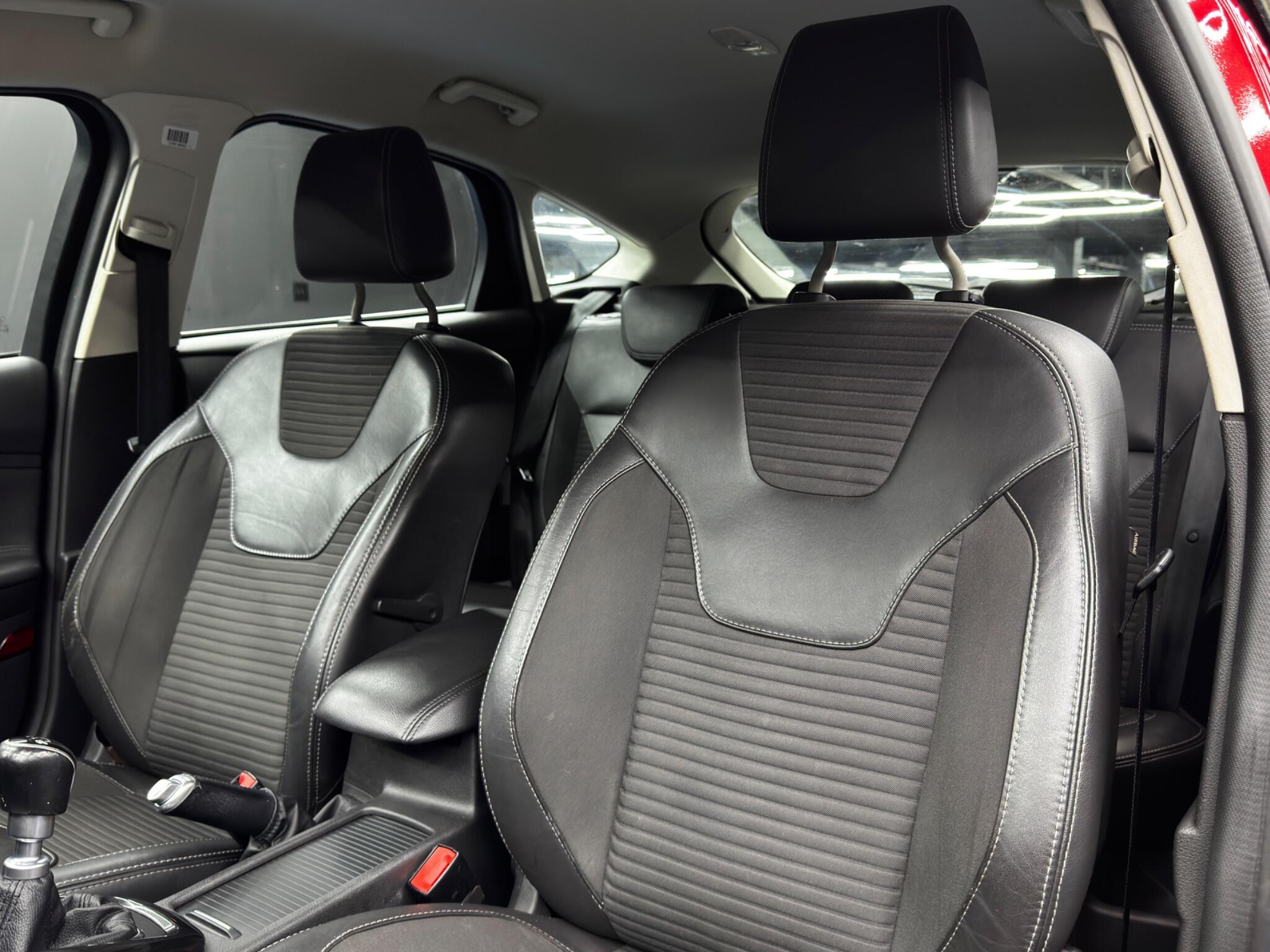 Ford Focus 2.0 TDCi Titanium X Euro 6 (s/s) 5dr 5dr Manual 2025