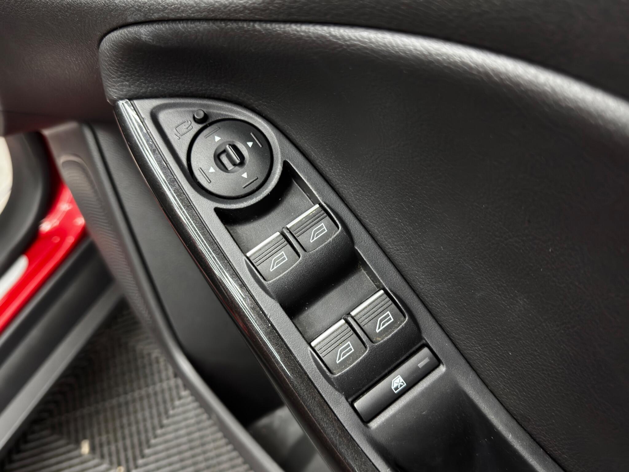 Ford Focus 2.0 TDCi Titanium X Euro 6 (s/s) 5dr 5dr Manual 2025