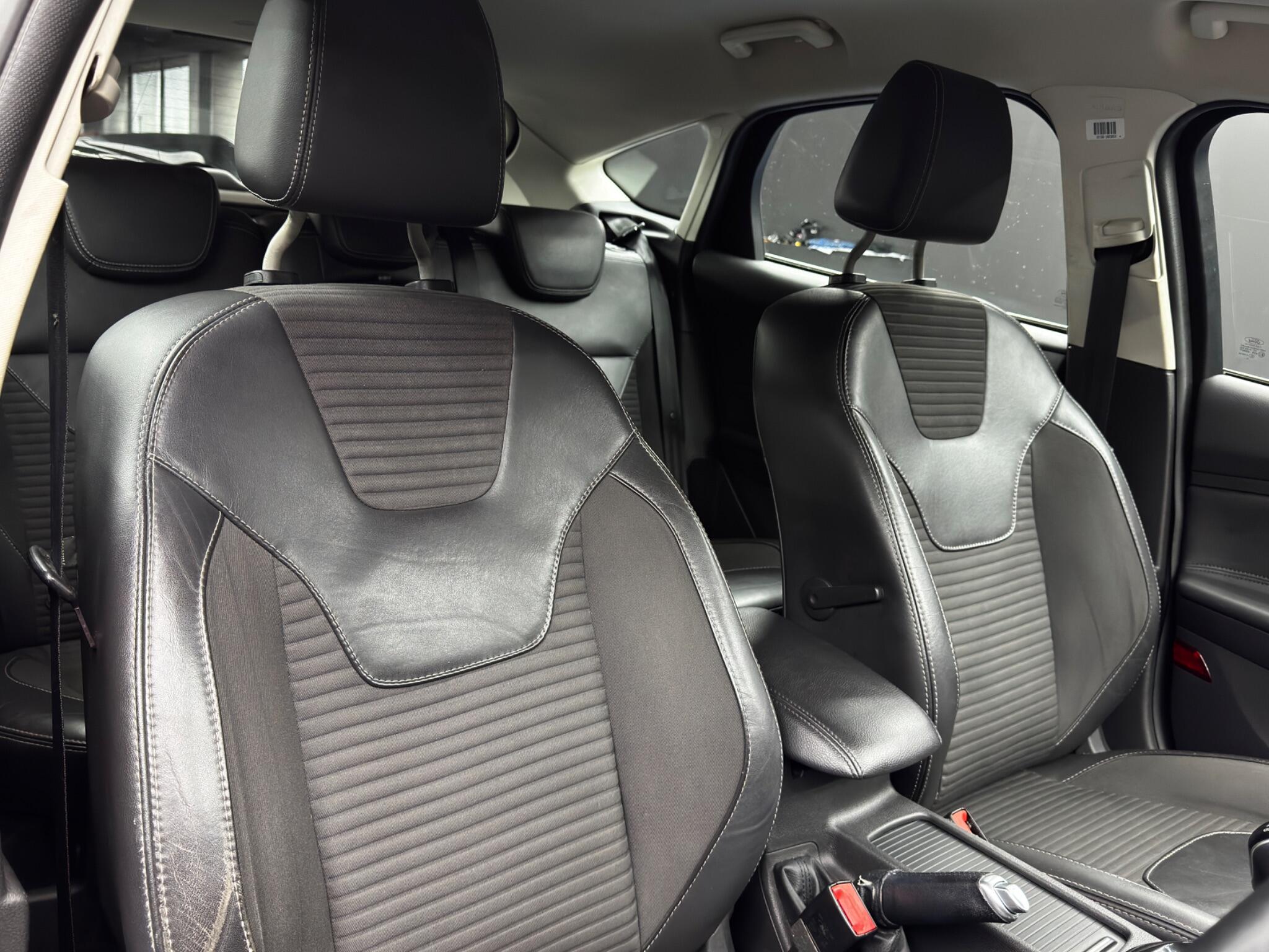 Ford Focus 2.0 TDCi Titanium X Euro 6 (s/s) 5dr 5dr Manual 2025