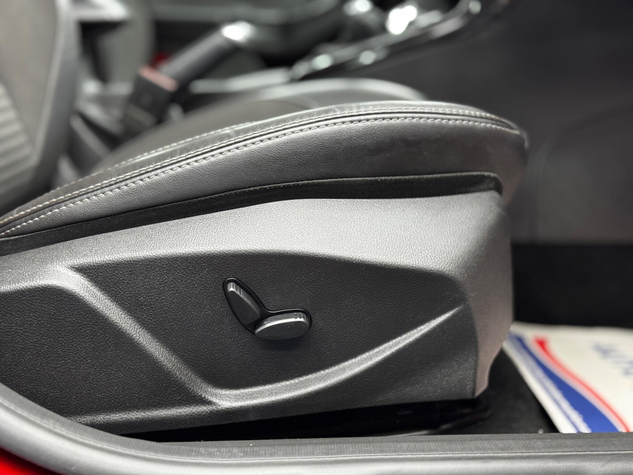 Ford Focus 2.0 TDCi Titanium X Euro 6 (s/s) 5dr 5dr Manual 2025