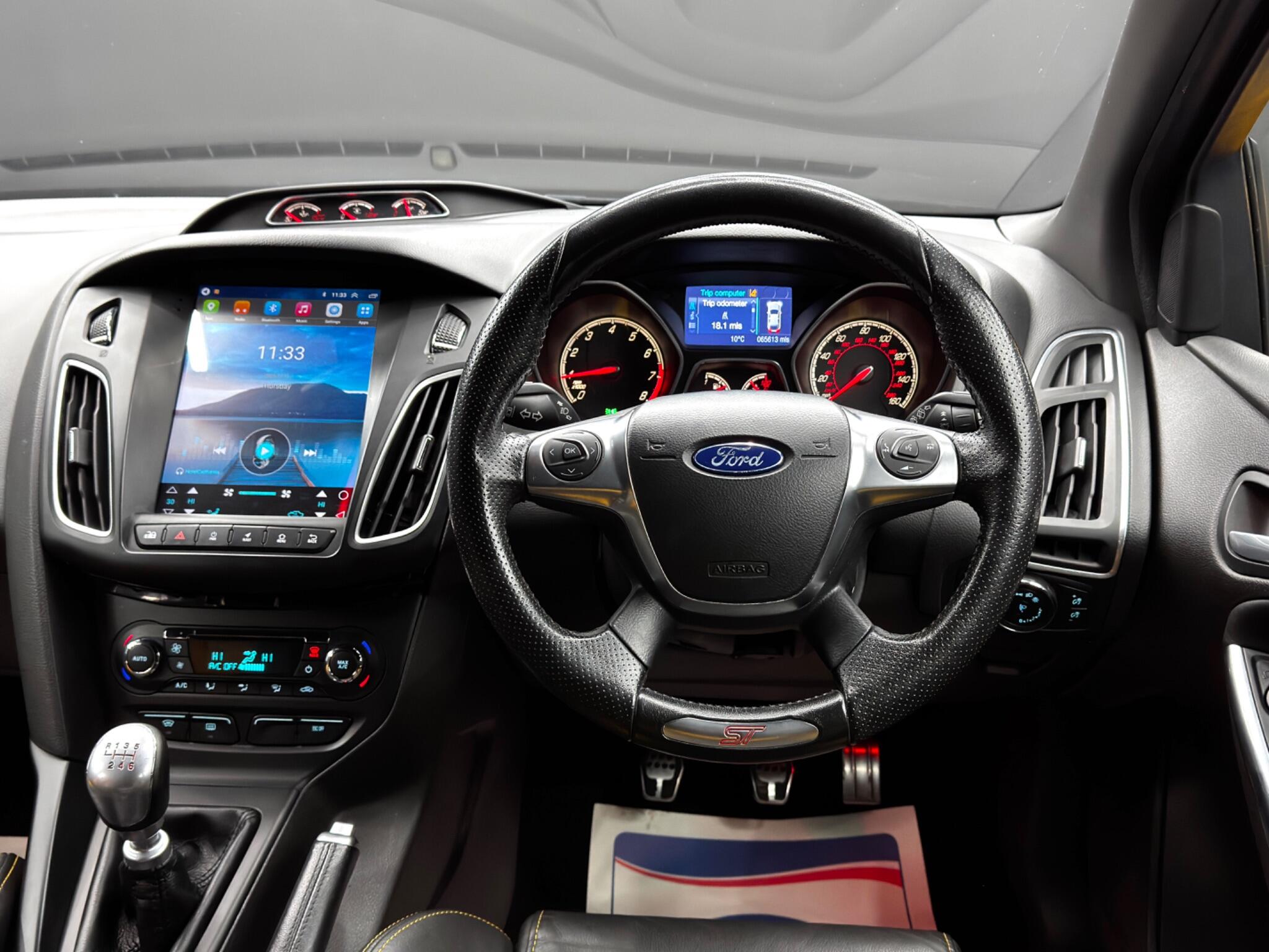 Ford Focus 2.0T EcoBoost ST-2 Euro 5 (s/s) 5dr 5dr Manual 2025