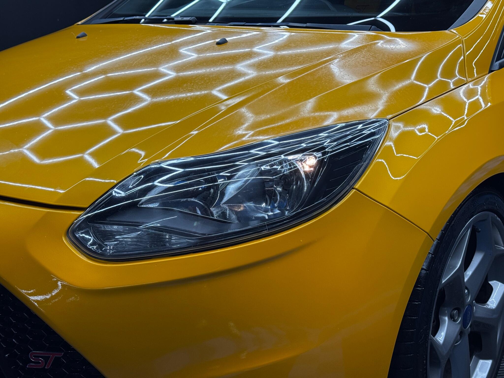 Ford Focus 2.0T EcoBoost ST-2 Euro 5 (s/s) 5dr 5dr Manual 2026