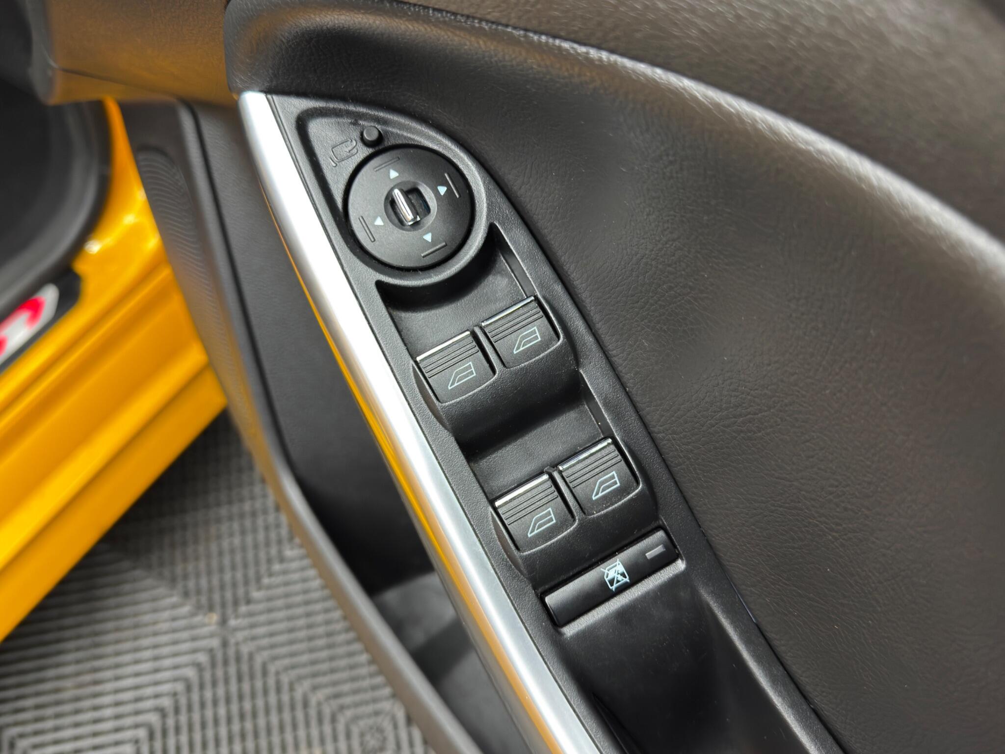 Ford Focus 2.0T EcoBoost ST-2 Euro 5 (s/s) 5dr 5dr Manual 2026