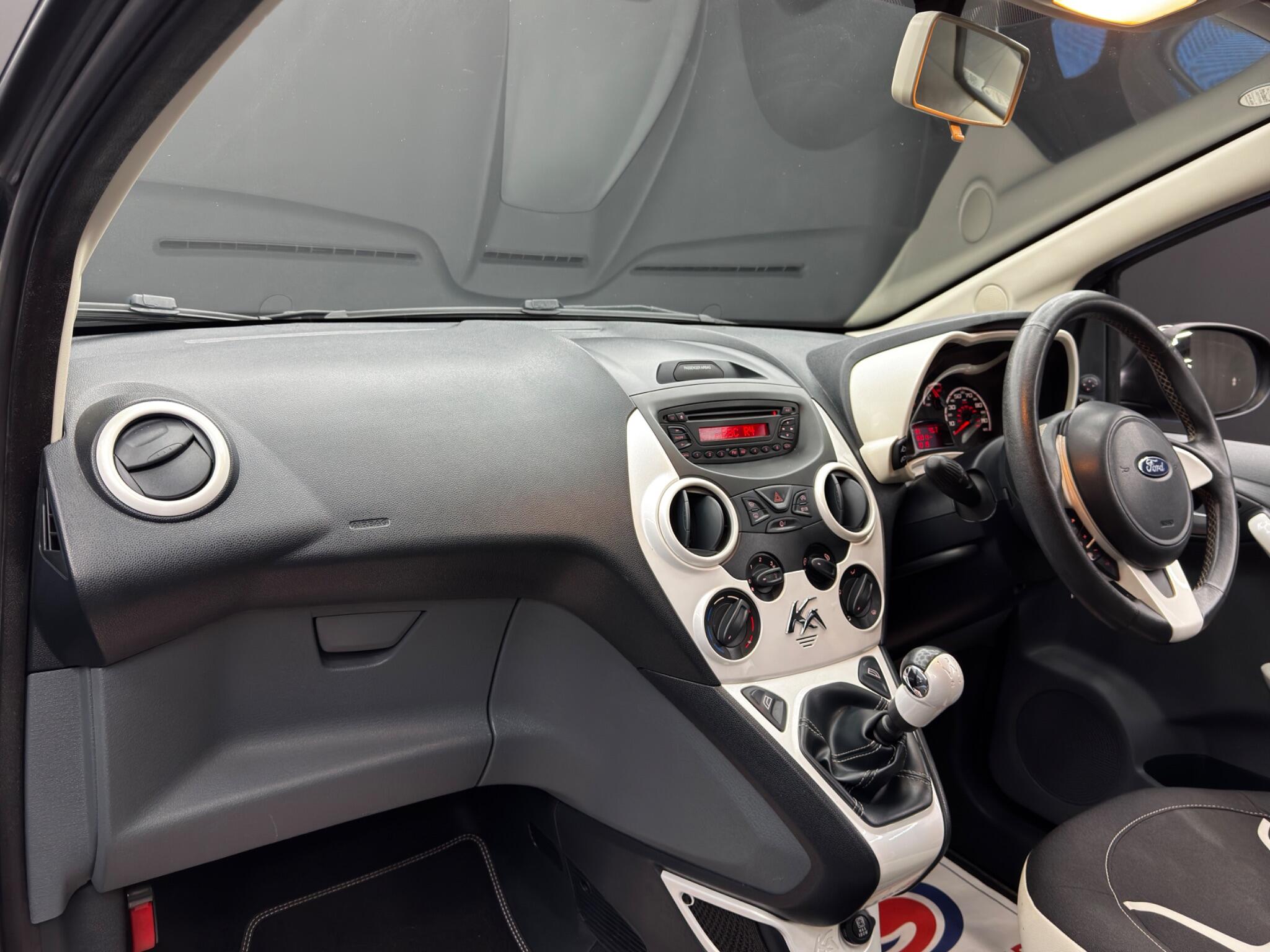 Ford Ka 1.2 Zetec Black Edition Euro 6 (s/s) 3dr 3dr Manual 2026