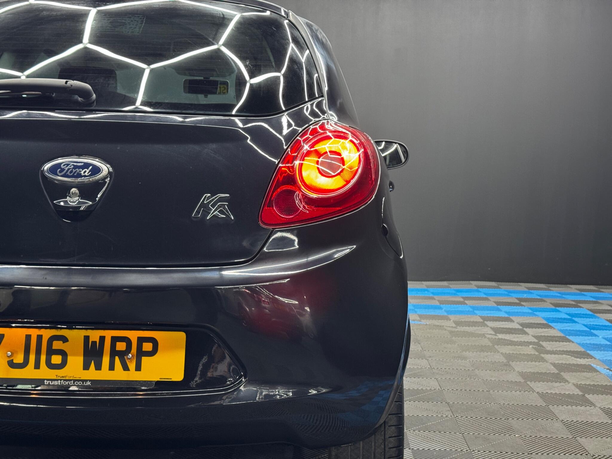 Ford Ka 1.2 Zetec Black Edition Euro 6 (s/s) 3dr 3dr Manual 2026