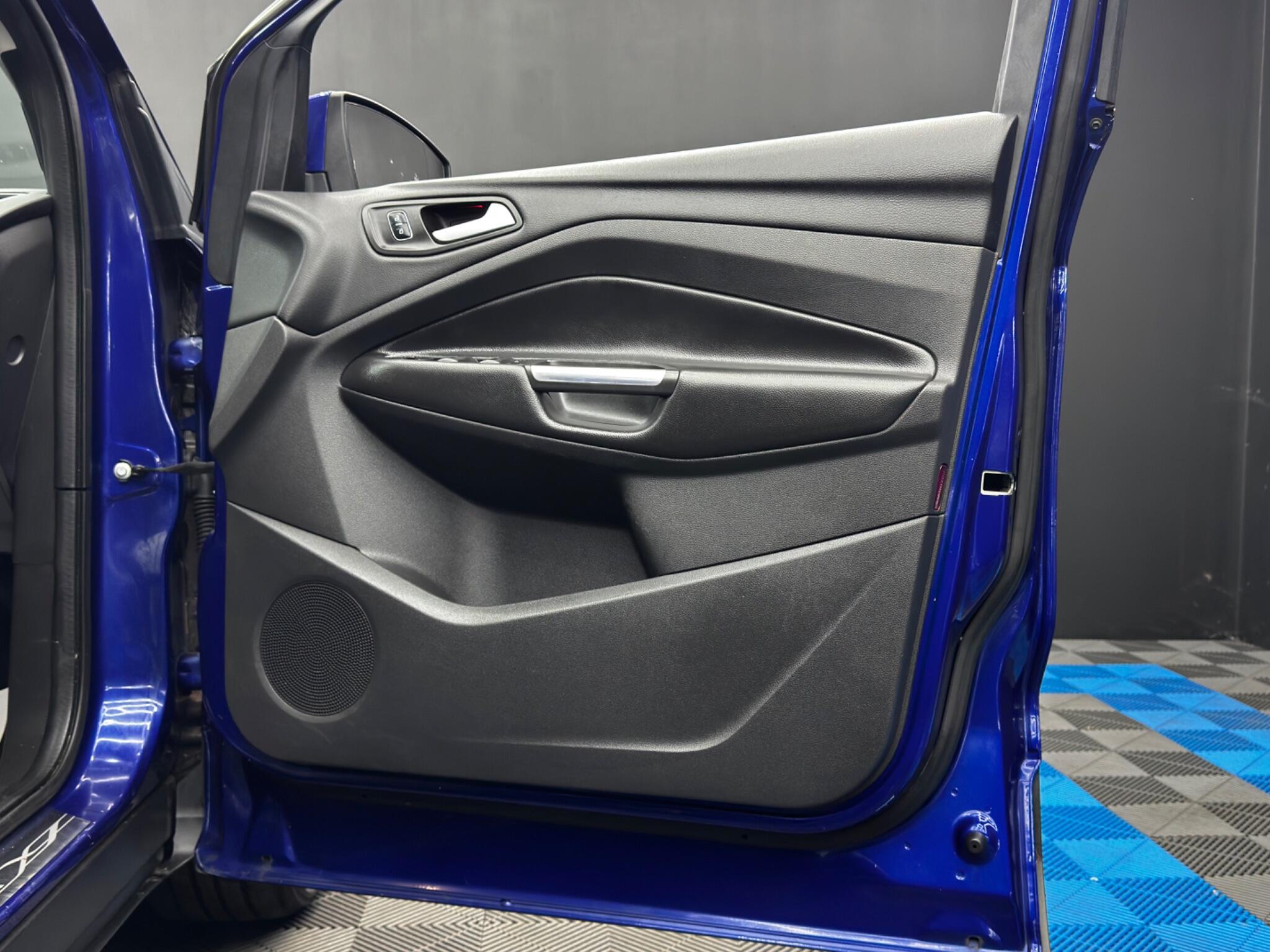 Ford Kuga 2.0 TDCi Titanium Euro 6 (s/s) 5dr 5dr Manual 2025