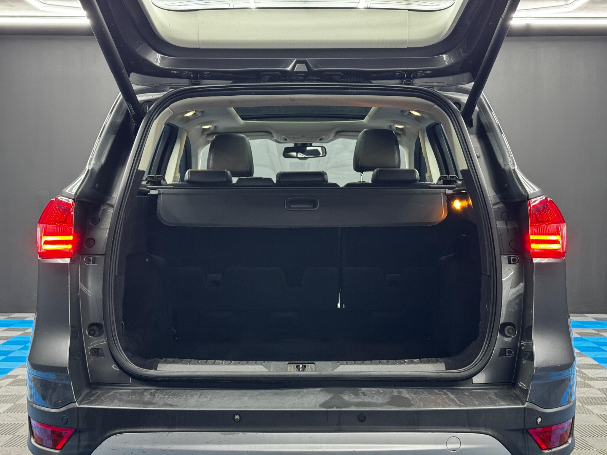 Ford Kuga 2.0 TDCi Titanium X 2WD Euro 5 5dr 5dr Manual 2025