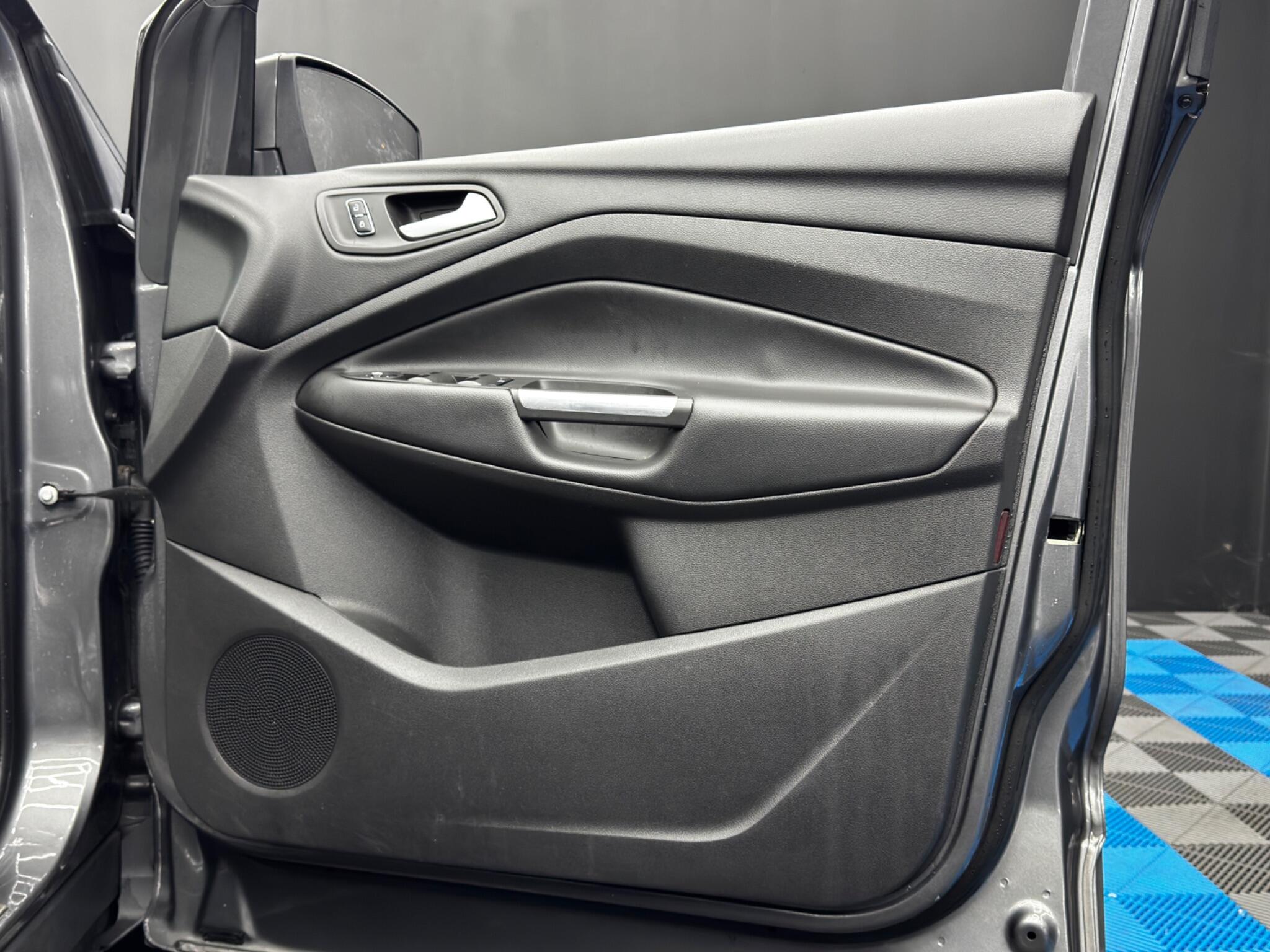 Ford Kuga 2.0 TDCi Titanium X 2WD Euro 5 5dr 5dr Manual 2025