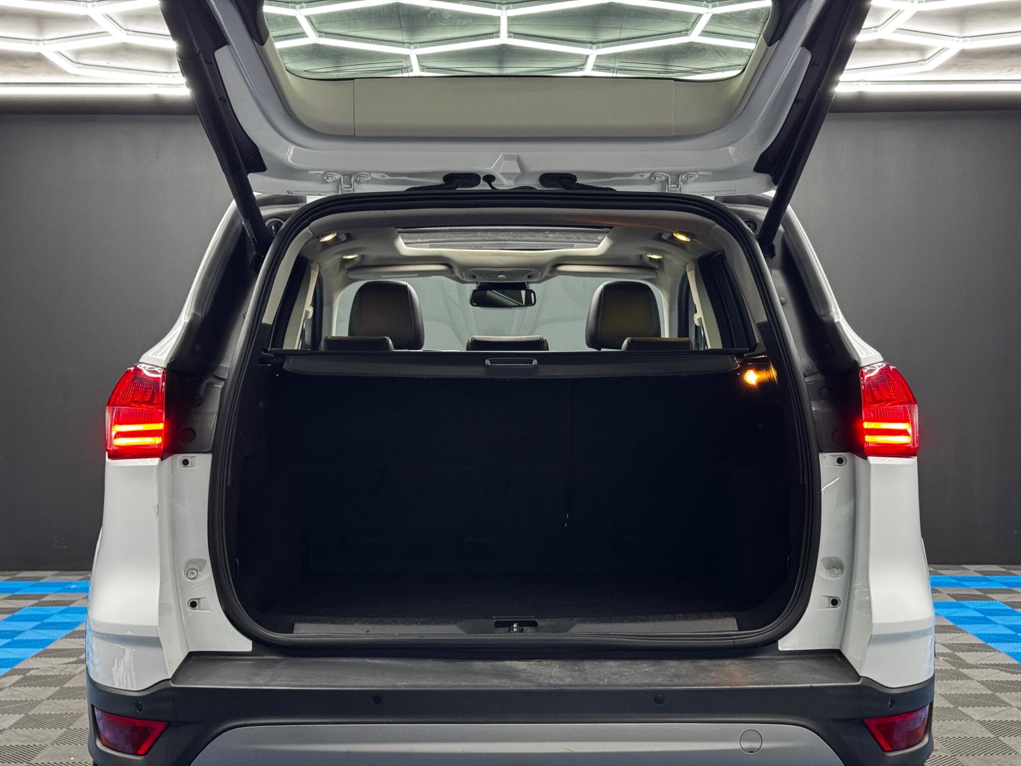 Ford Kuga 2.0 TDCi Titanium X Sport AWD Euro 6 (s/s) 5dr 5dr Manual 2025