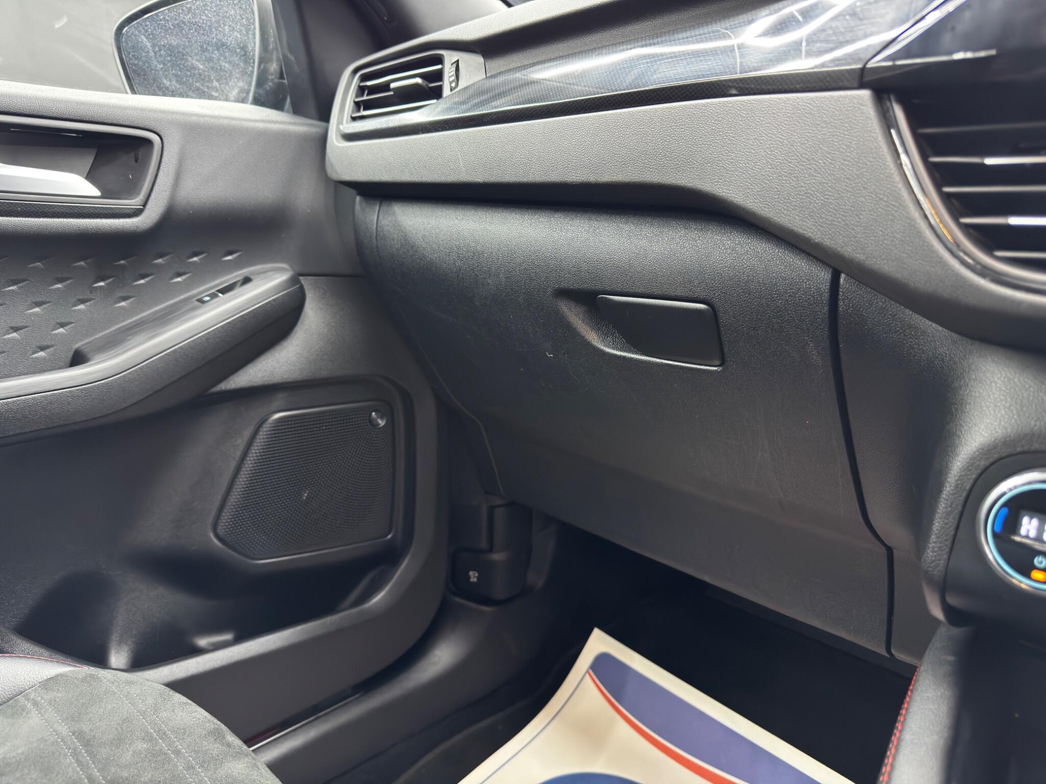 Ford Kuga 2.5 EcoBoost Duratec 14.4kWh ST-Line CVT Euro 6 (s/s) 5dr 5dr Automatic 2026