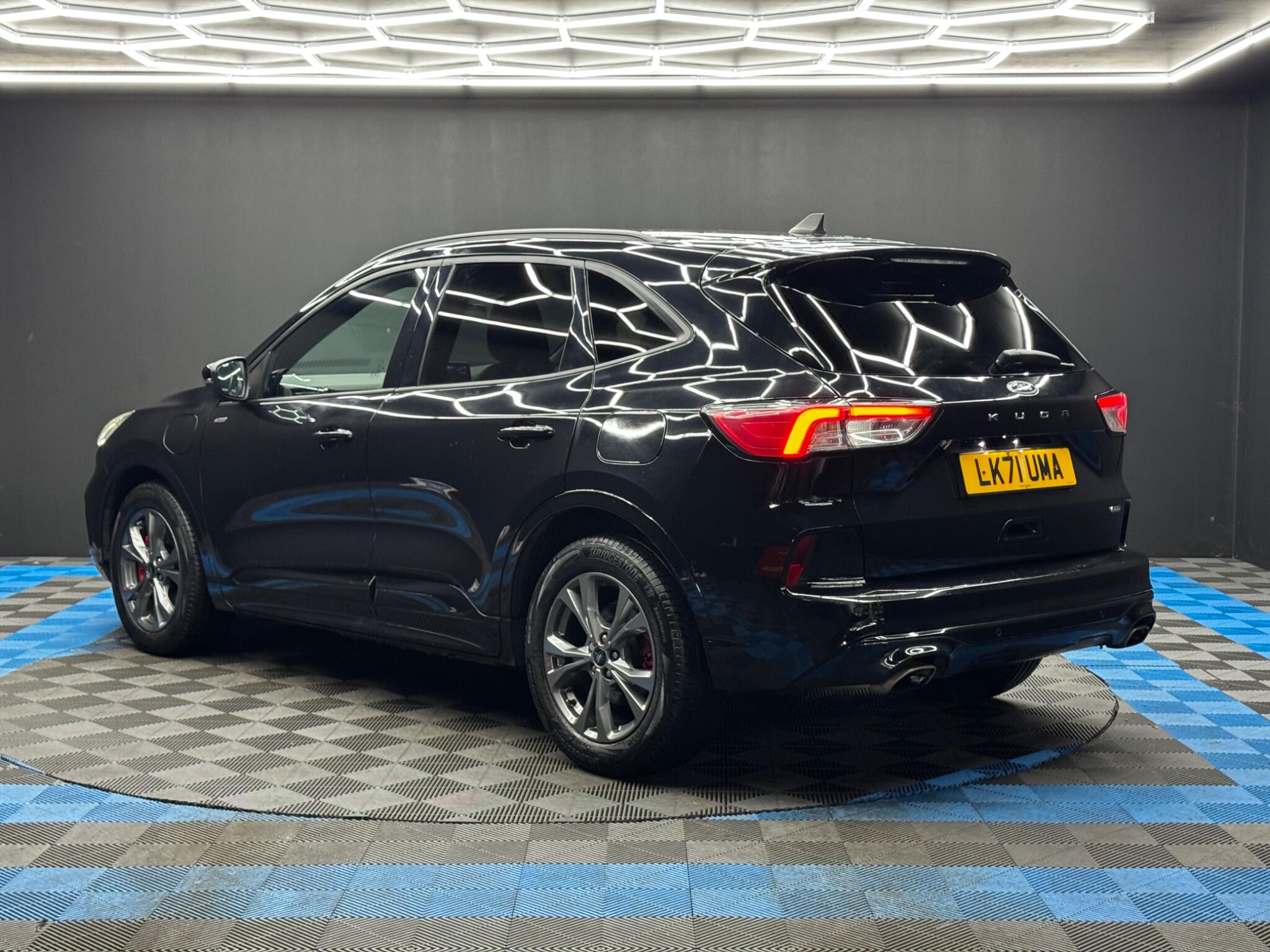 Ford Kuga 2.5 EcoBoost Duratec 14.4kWh ST-Line CVT Euro 6 (s/s) 5dr 5dr Automatic 2026