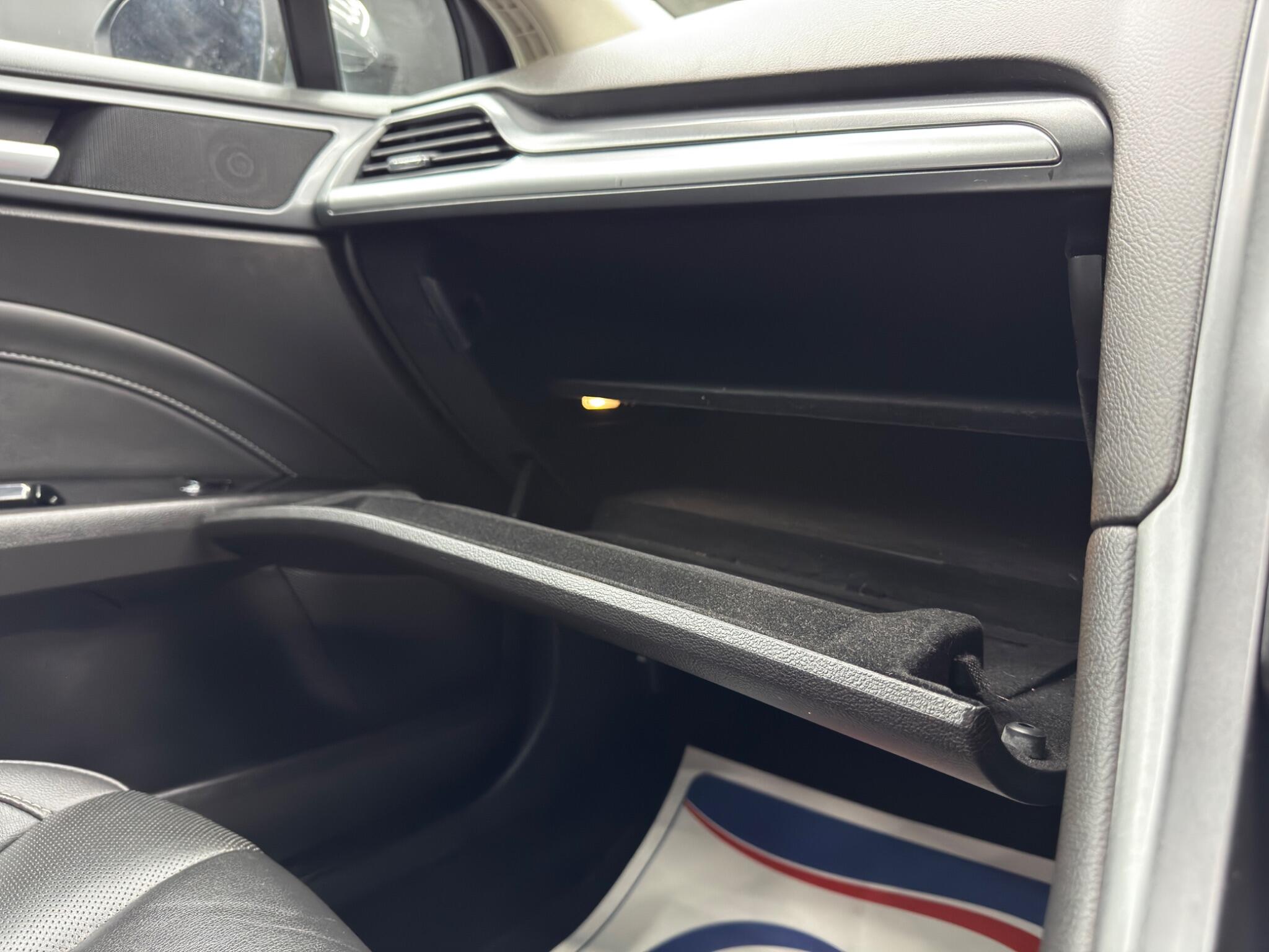 Ford Mondeo 2.0 TDCi Titanium Euro 6 (s/s) 5dr 5dr Manual 2026