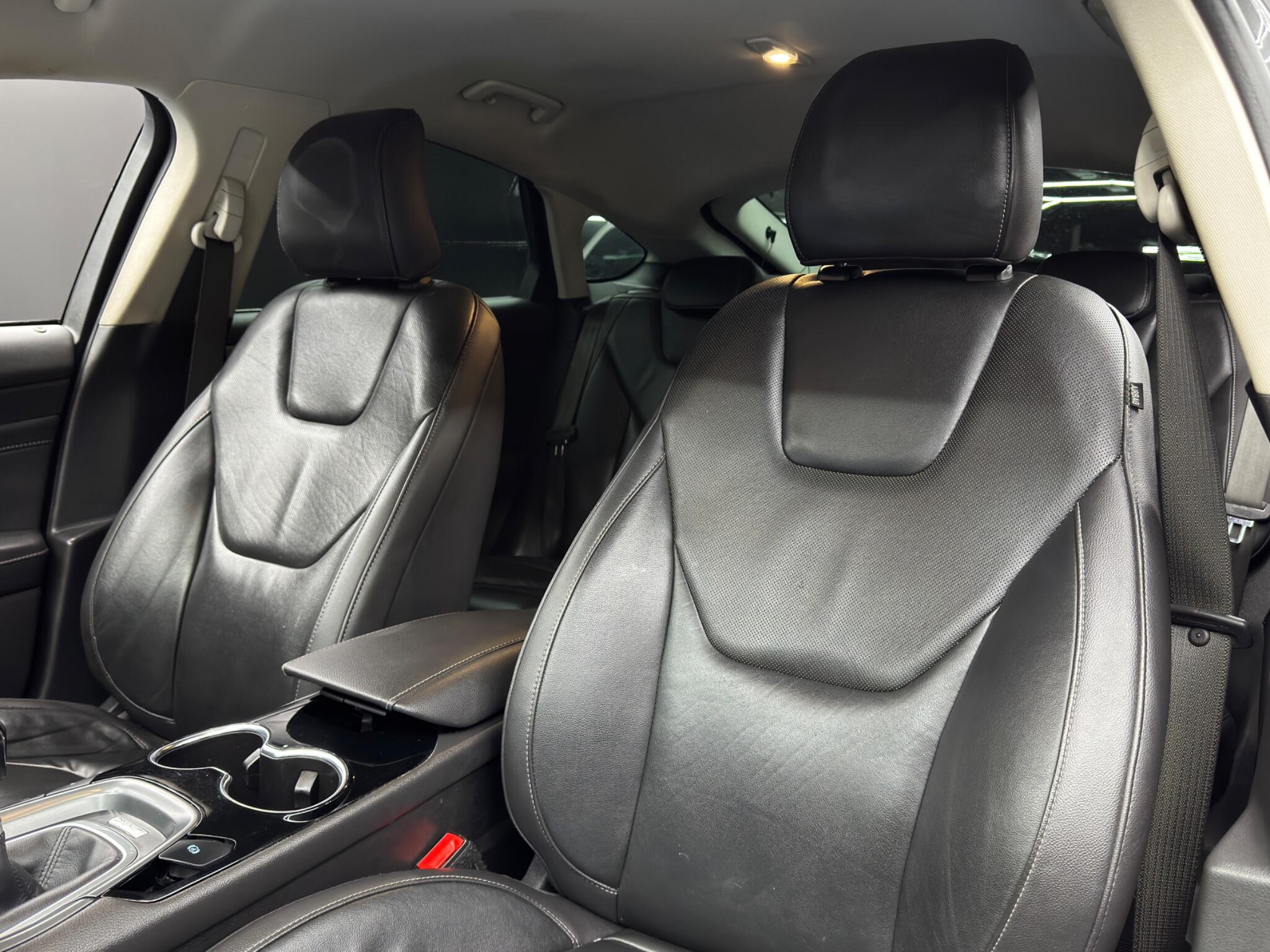 Ford Mondeo 2.0 TDCi Titanium Euro 6 (s/s) 5dr 5dr Manual 2026