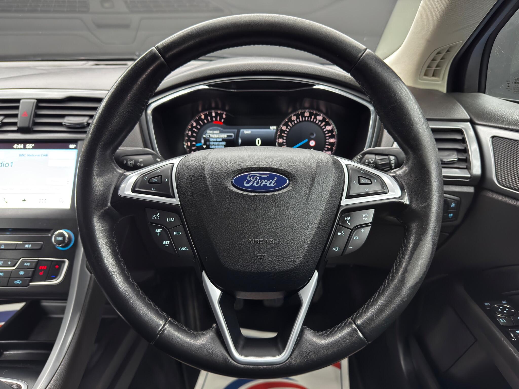 Ford Mondeo 2.0 TDCi Titanium Euro 6 (s/s) 5dr 5dr Manual 2026