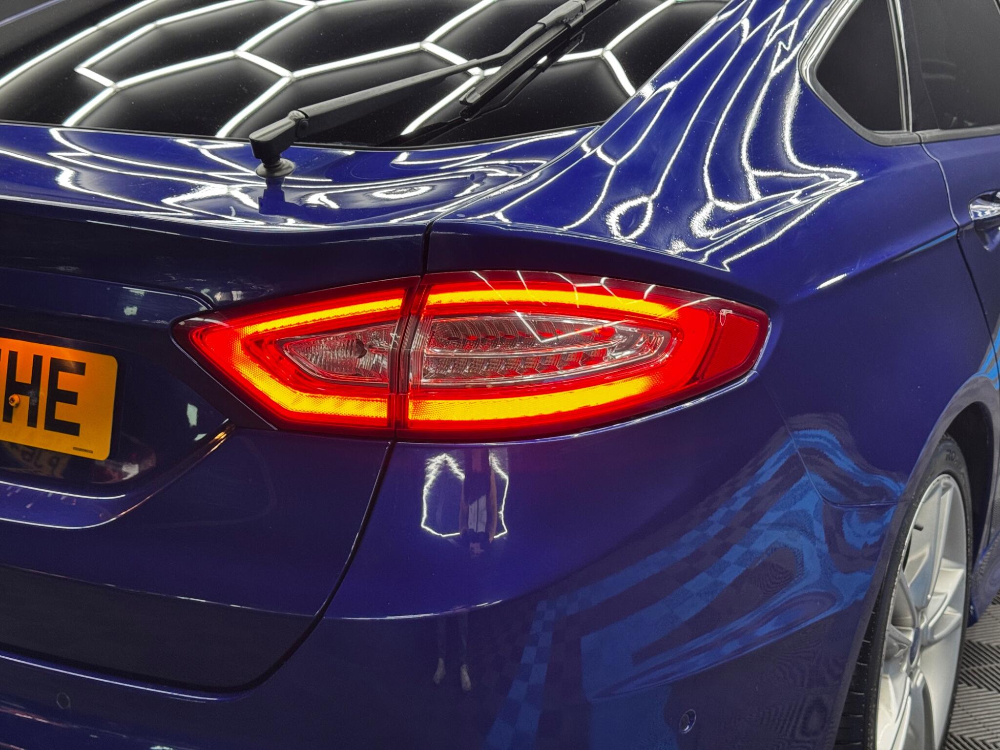 Ford Mondeo 2.0 TDCi Titanium Powershift Euro 6 (s/s) 5dr 5dr Automatic 2025