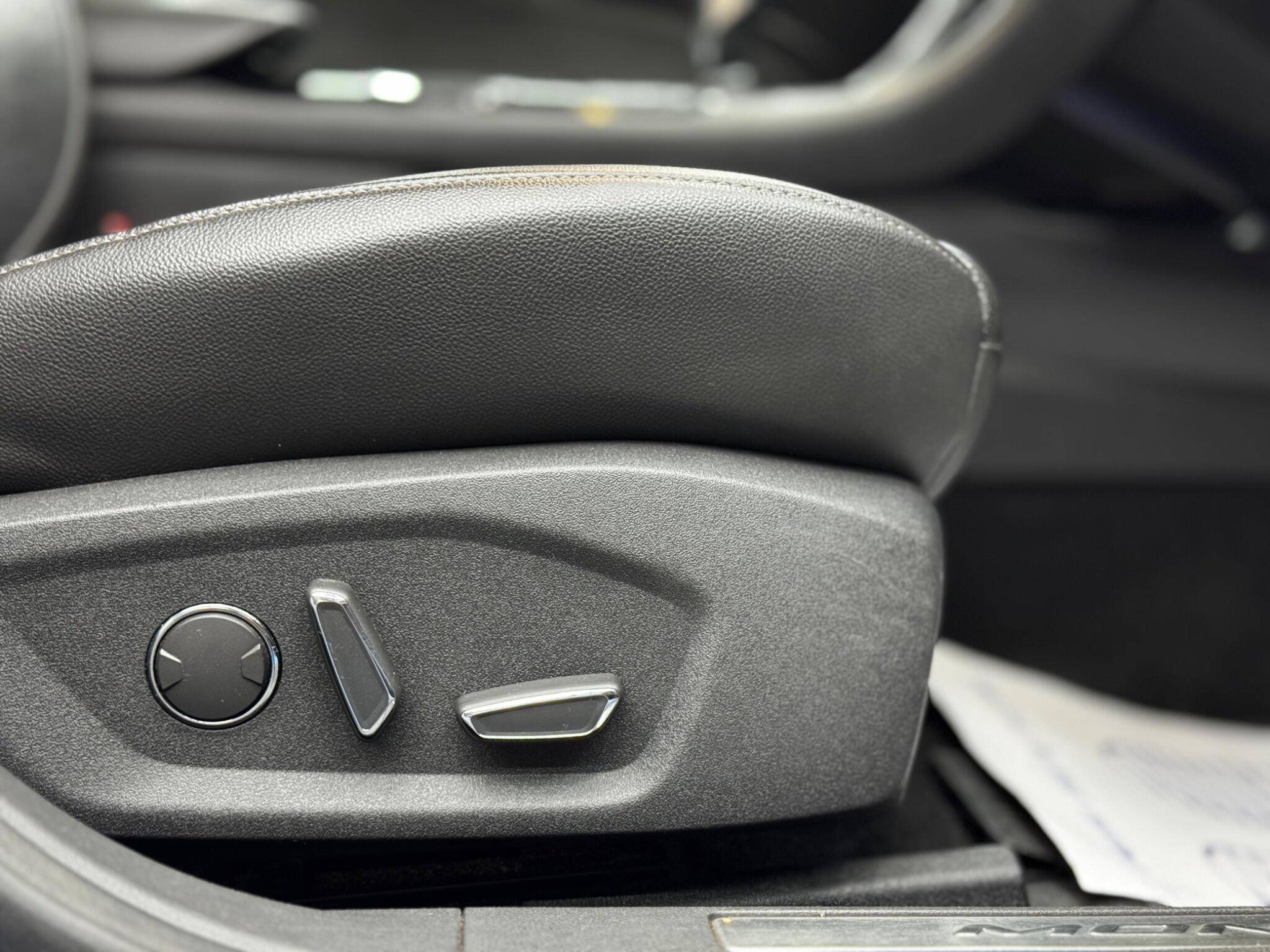 Ford Mondeo 2.0 TDCi Titanium Powershift Euro 6 (s/s) 5dr 5dr Automatic 2025