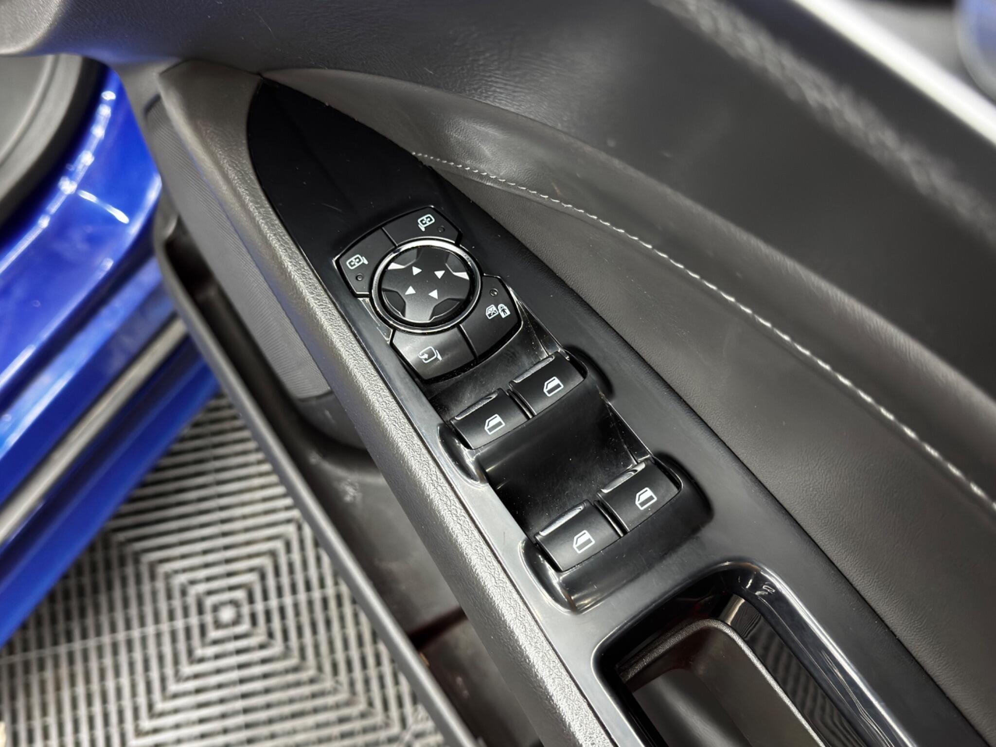 Ford Mondeo 2.0 TDCi Titanium Powershift Euro 6 (s/s) 5dr 5dr Automatic 2025