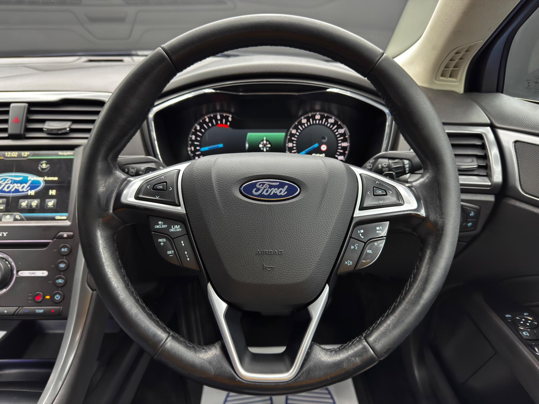 Ford Mondeo 2.0 TDCi Titanium Powershift Euro 6 (s/s) 5dr 5dr Automatic 2025