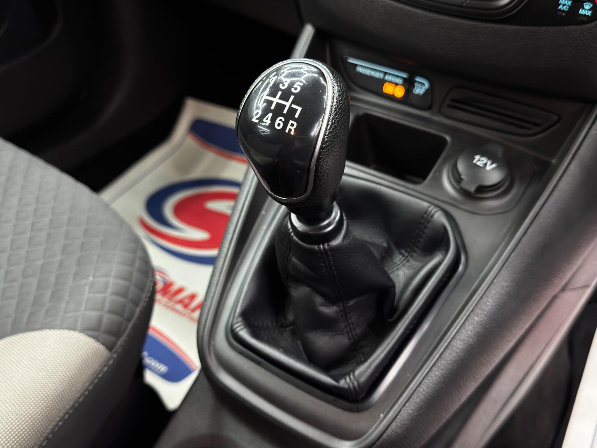 Ford Tourneo Courier 1.0 EcoBoost Zetec Euro 6 5dr 5dr Manual 2025