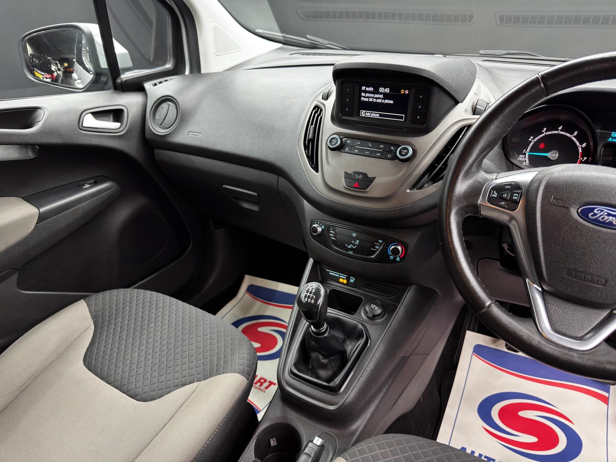 Ford Tourneo Courier 1.0 EcoBoost Zetec Euro 6 5dr 5dr Manual 2025