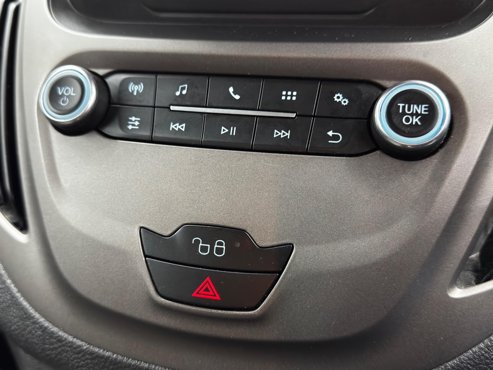 Ford Tourneo Courier 1.0 EcoBoost Zetec Euro 6 5dr 5dr Manual 2025