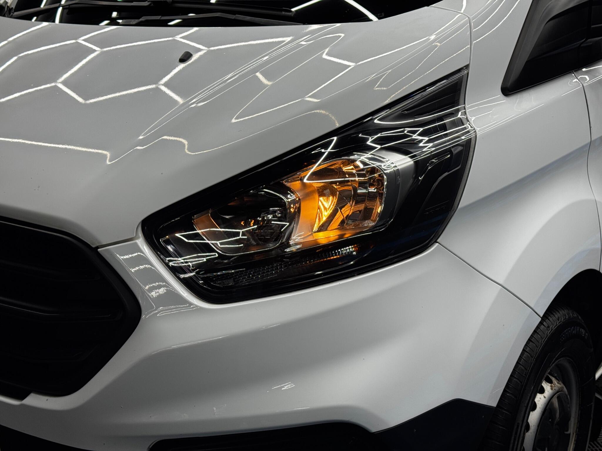 Ford Transit Custom 2.0 300 EcoBlue L2 H1 Euro 6 5dr 5dr Manual 2025