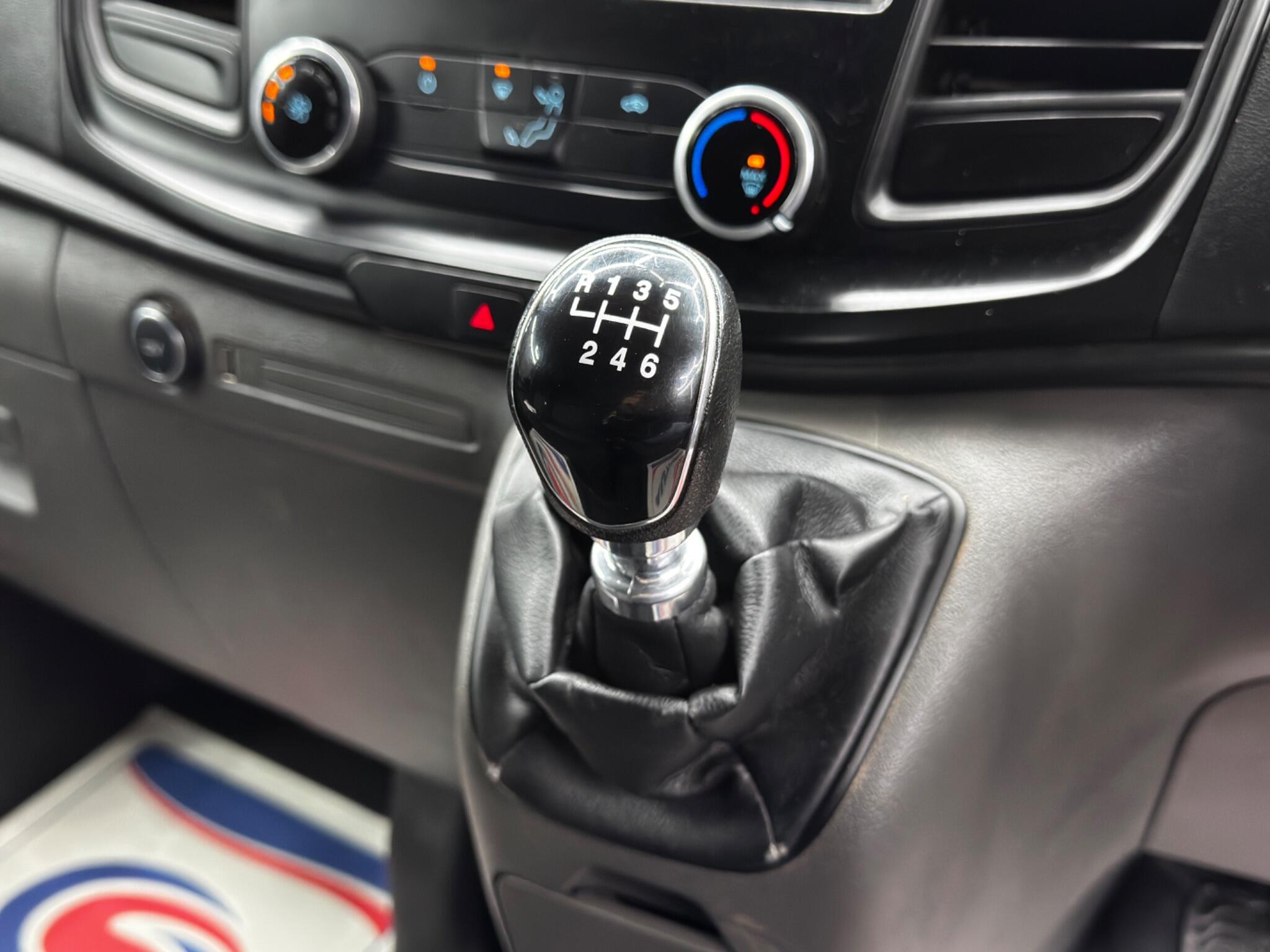 Ford Transit Custom 2.0 300 EcoBlue L2 H1 Euro 6 5dr 5dr Manual 2025