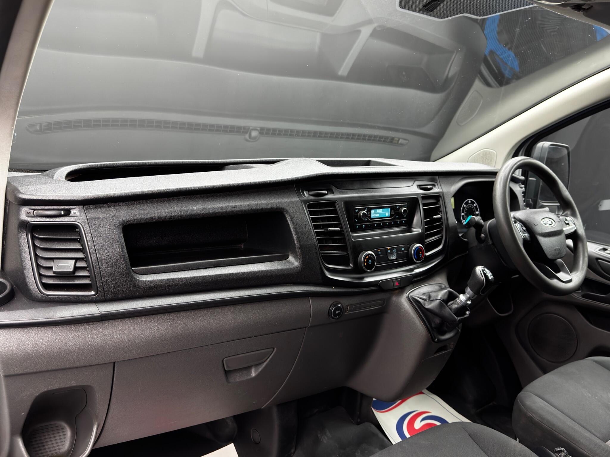 Ford Transit Custom 2.0 300 EcoBlue L2 H1 Euro 6 5dr 5dr Manual 2025