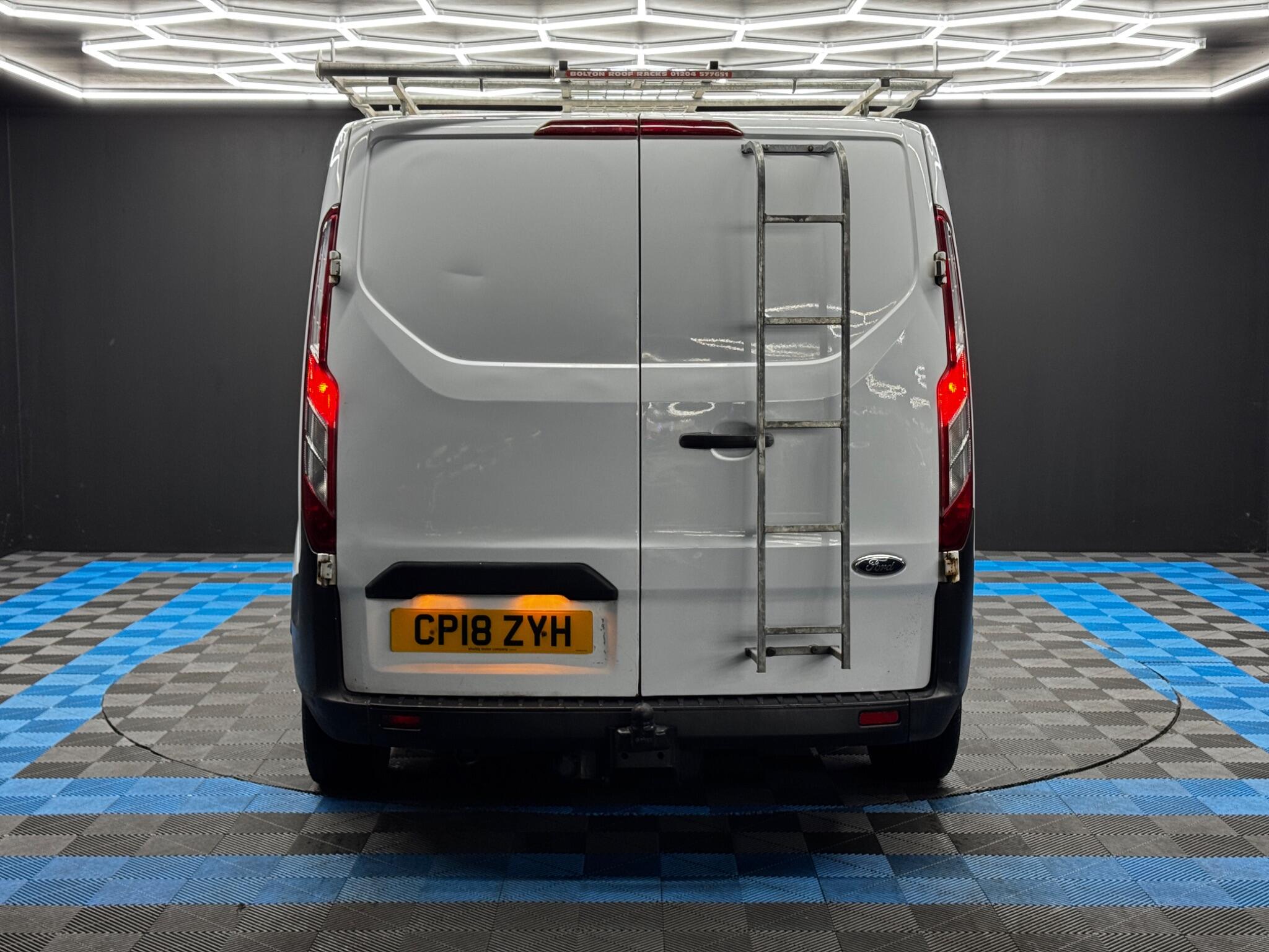 Ford Transit Custom 2.0 300 EcoBlue L2 H1 Euro 6 5dr 5dr Manual 2025