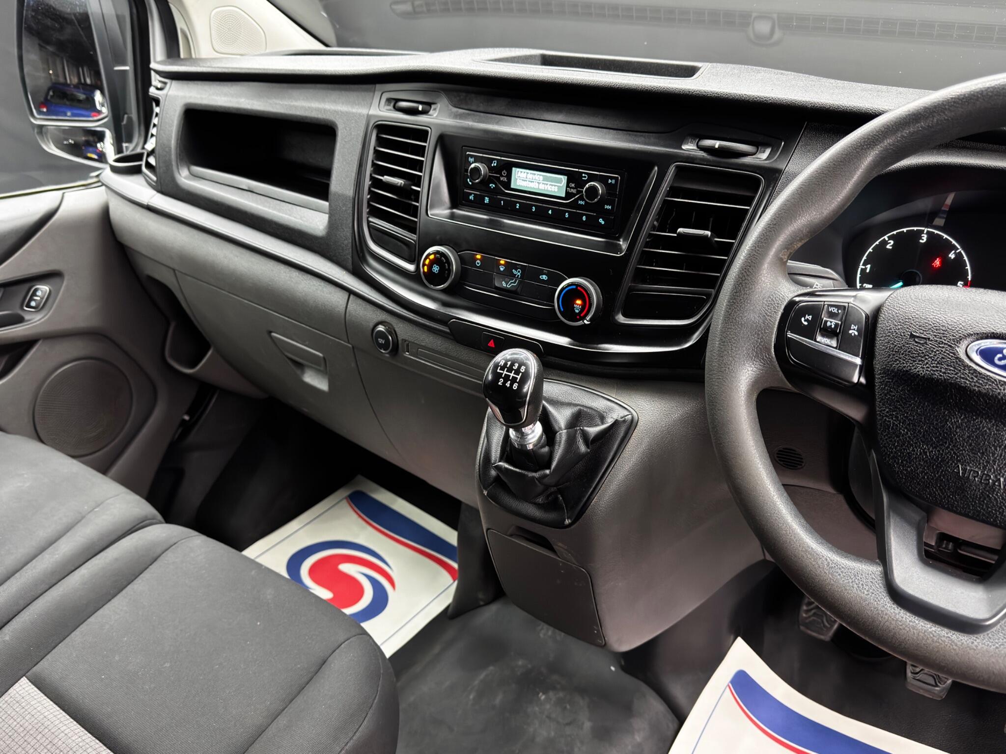 Ford Transit Custom 2.0 300 EcoBlue L2 H1 Euro 6 5dr 5dr Manual 2025