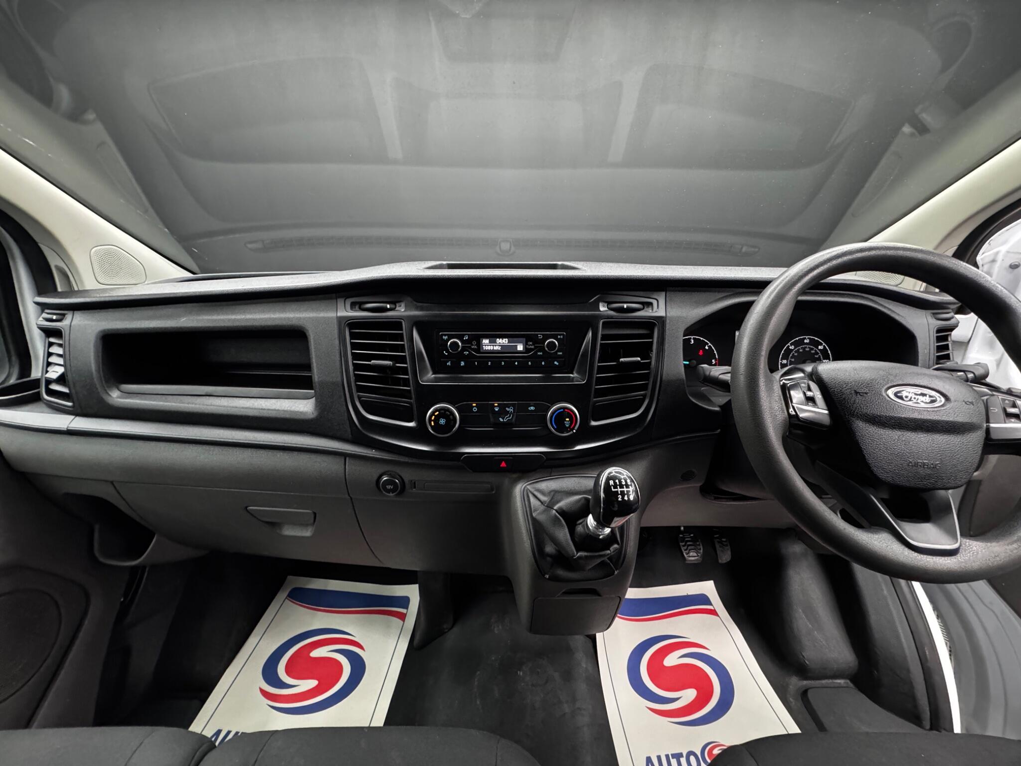 Ford Transit Custom 2.0 300 EcoBlue L2 H1 Euro 6 5dr 5dr Manual 2025