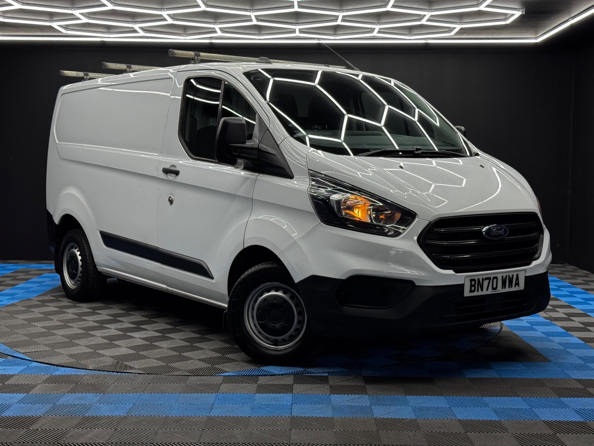 Ford Transit Custom 2.0 300 EcoBlue Leader L1 H1 Euro 6 (s/s) 5dr 5dr Manual 2025