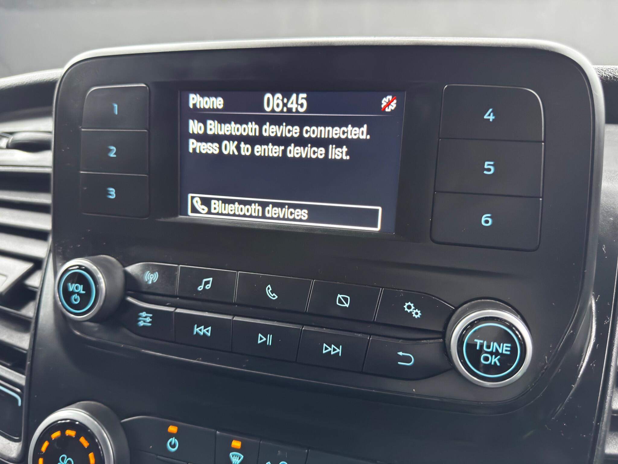 Ford Transit Custom 2.0 300 EcoBlue Leader L1 H1 Euro 6 (s/s) 5dr 5dr Manual 2025