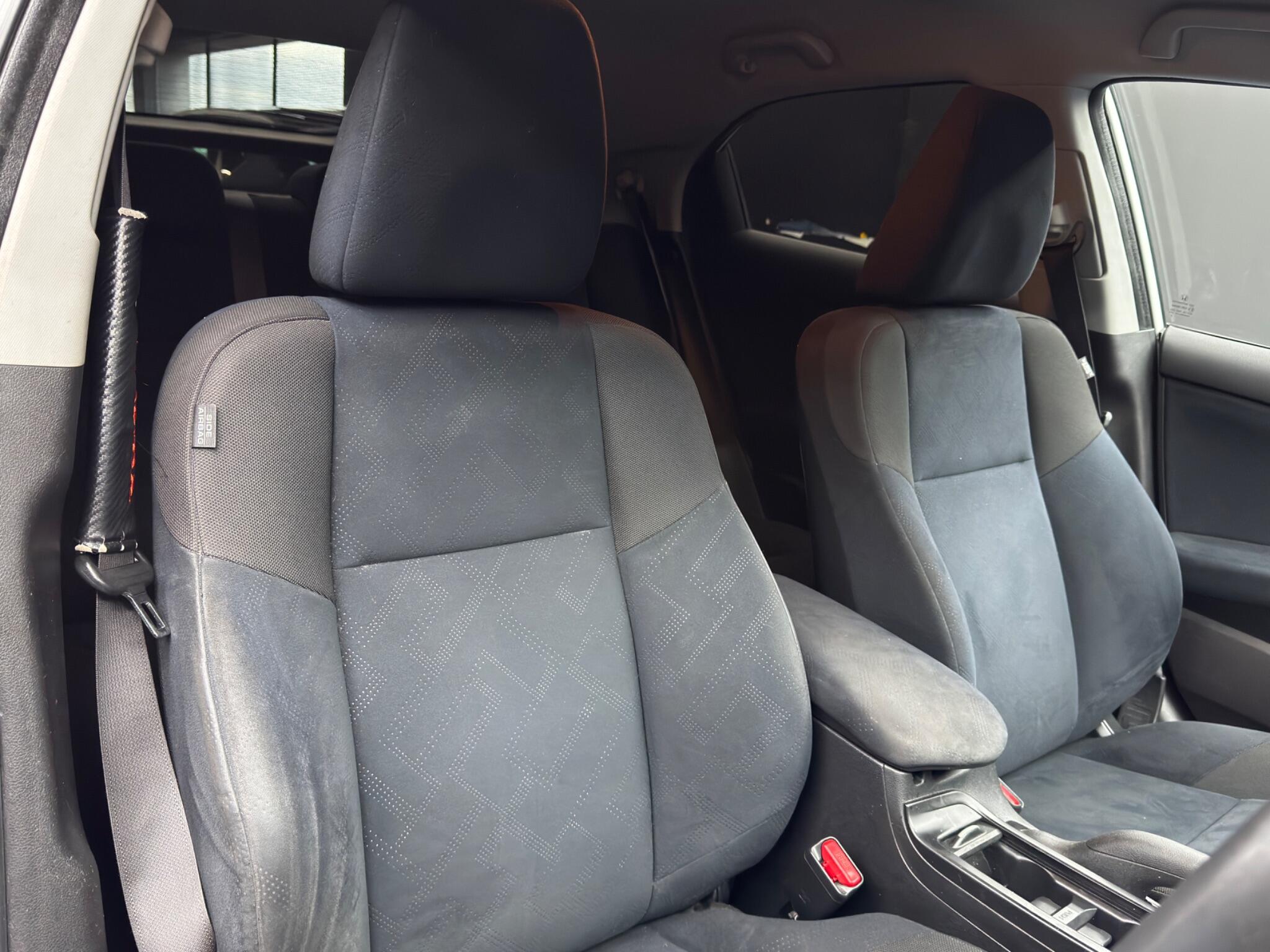 Honda Civic 1.8 i-VTEC ES-T Euro 5 (s/s) 5dr 5dr Manual 2026