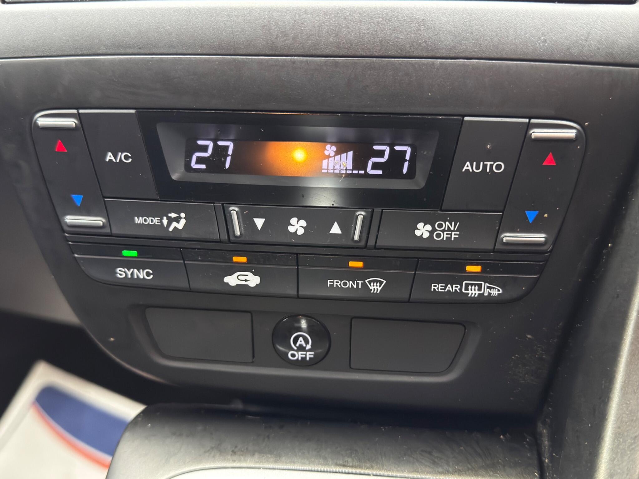 Honda Civic 1.8 i-VTEC ES-T Euro 5 (s/s) 5dr 5dr Manual 2026