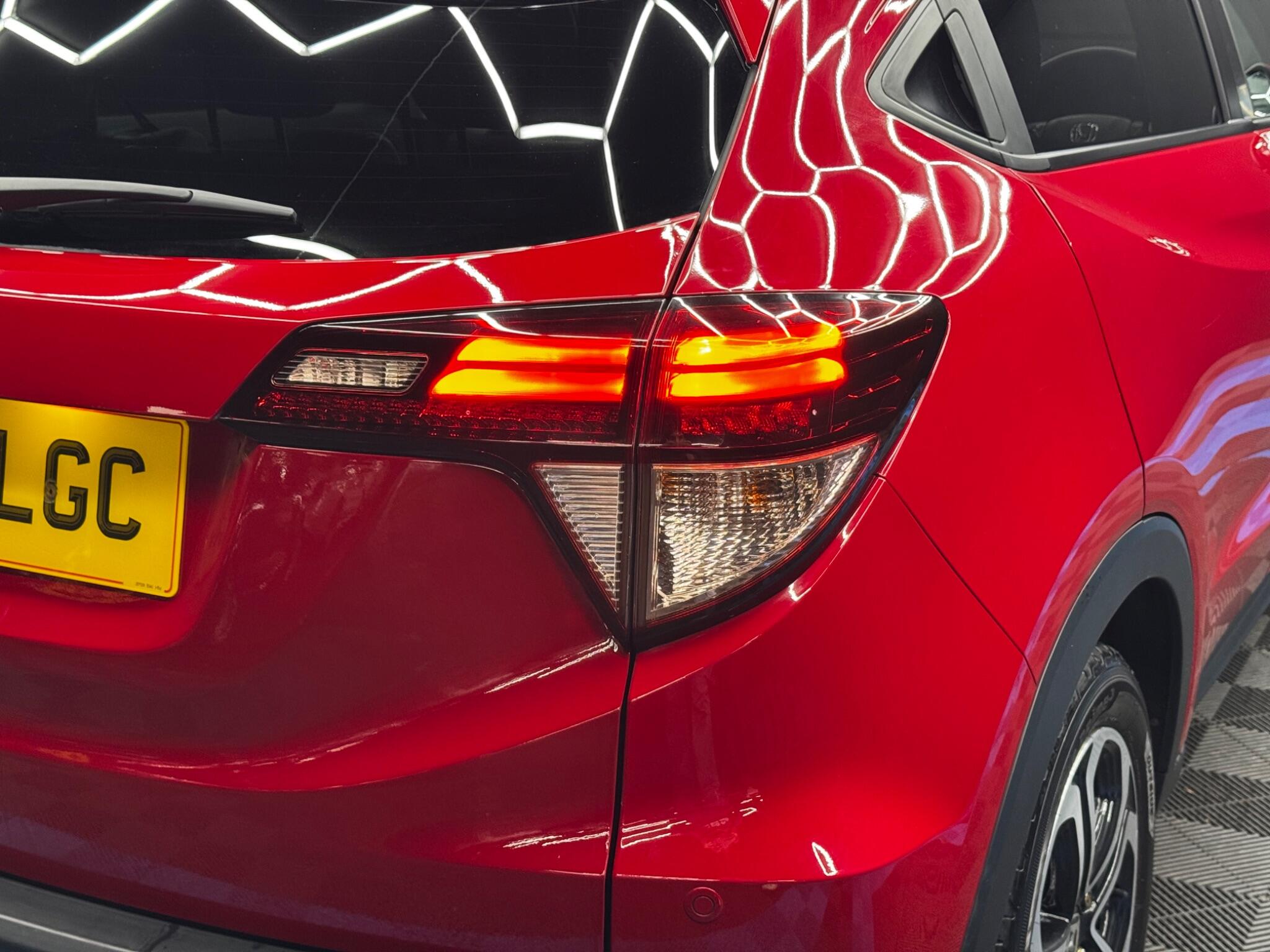 Honda HR-V 1.5 i-VTEC EX Euro 6 (s/s) 5dr 5dr Manual 2025