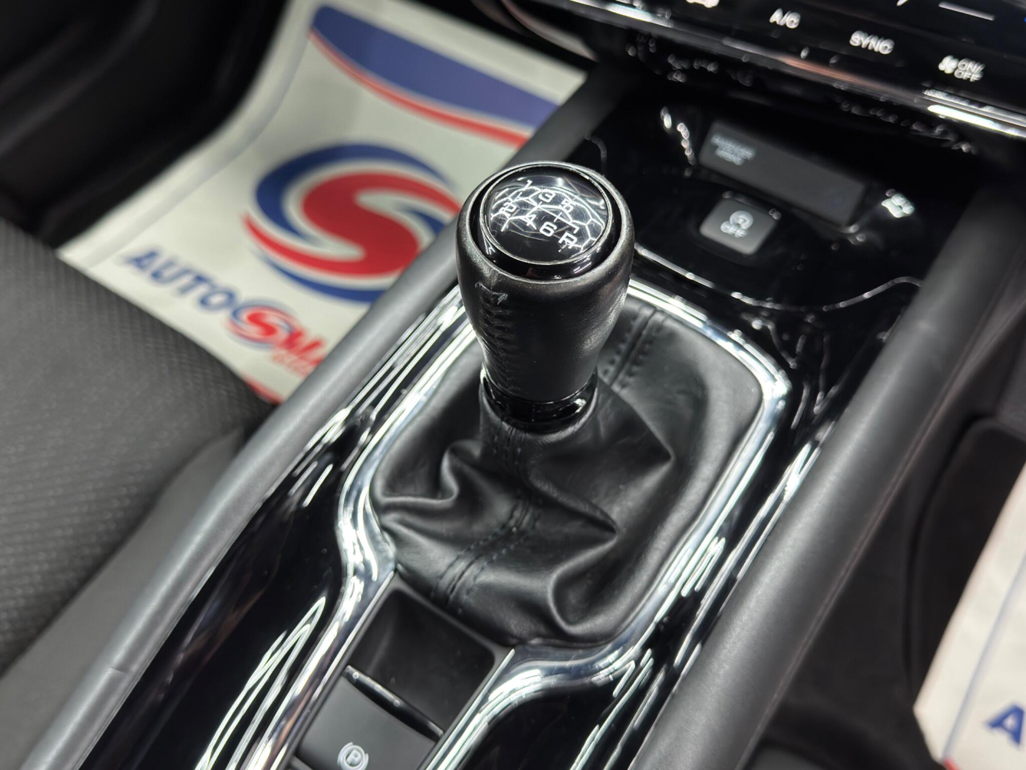 Honda HR-V 1.5 i-VTEC SE Euro 6 (s/s) 5dr 5dr Manual 2026