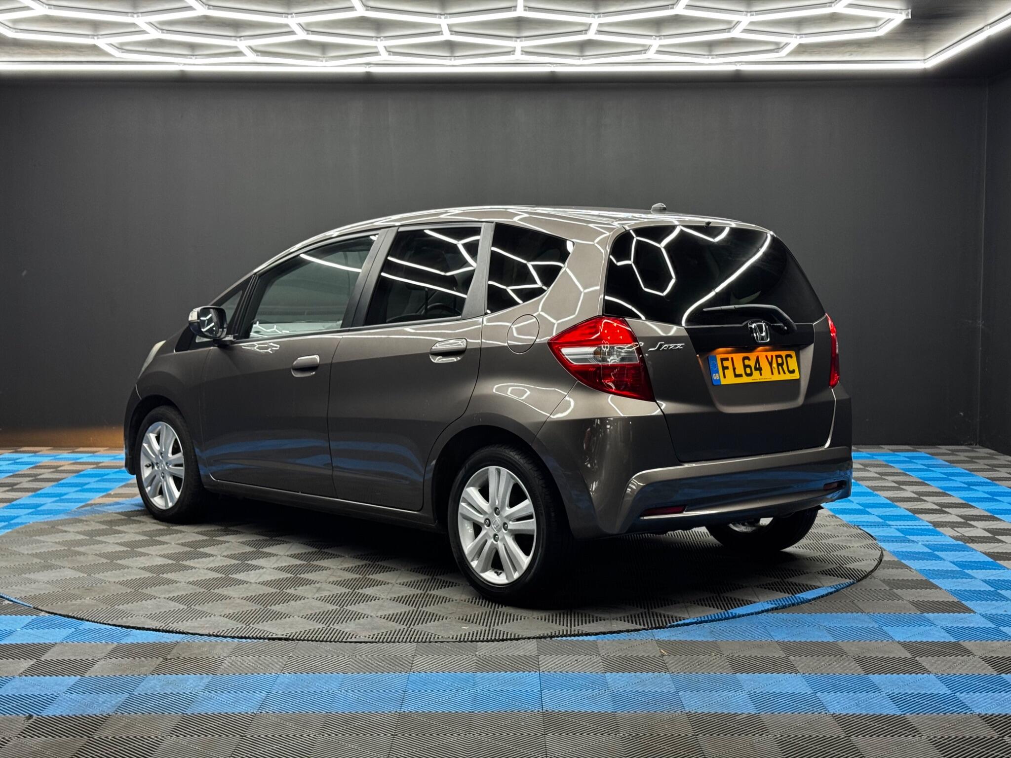 Honda Jazz 1.4 i-VTEC EX Euro 5 5dr 5dr Manual 2025