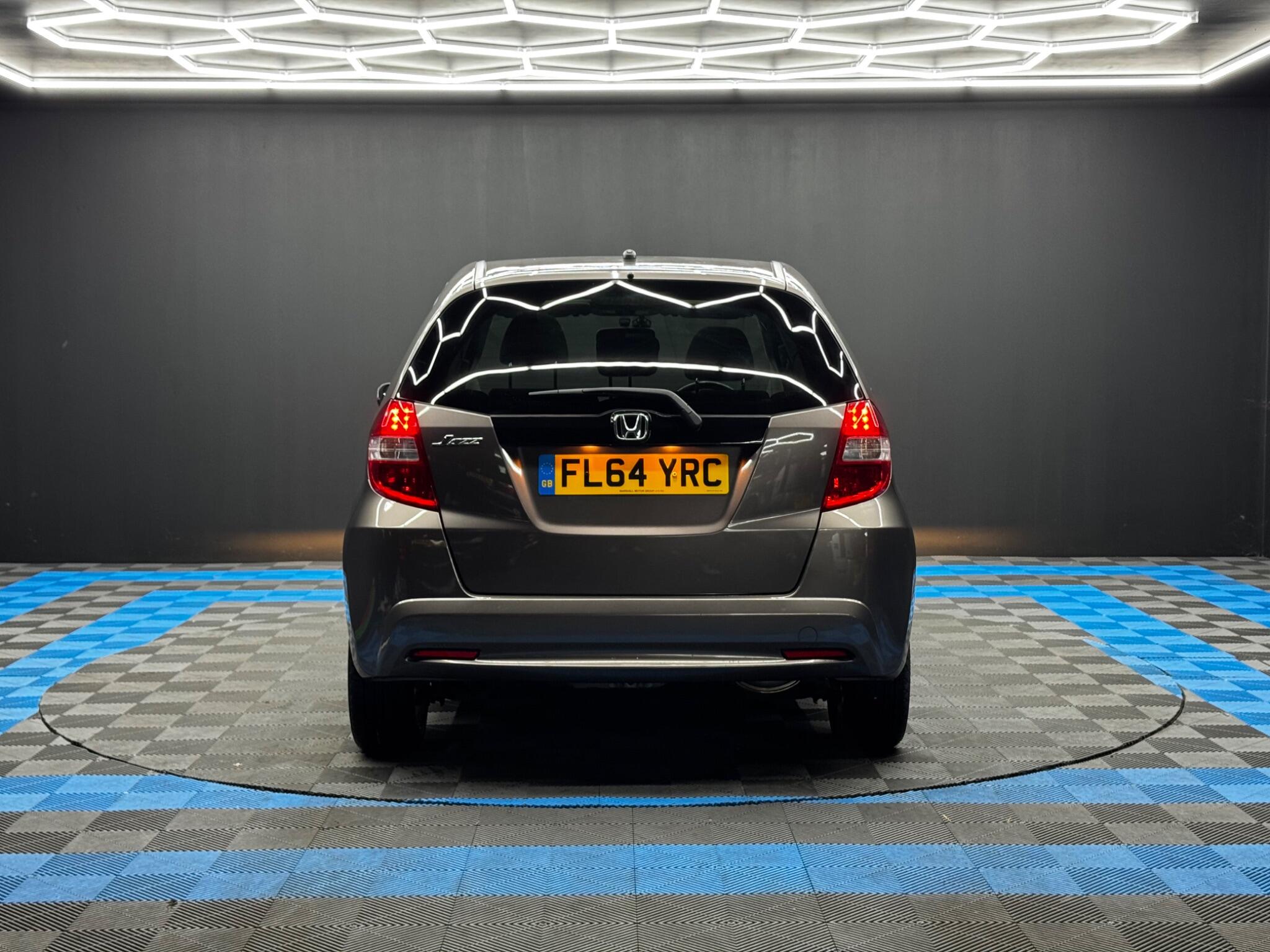 Honda Jazz 1.4 i-VTEC EX Euro 5 5dr 5dr Manual 2025