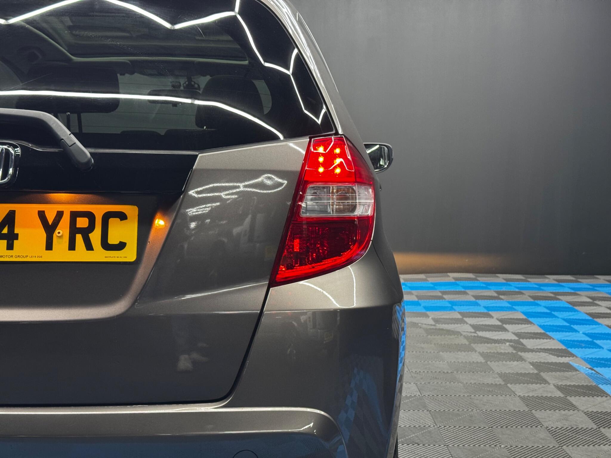 Honda Jazz 1.4 i-VTEC EX Euro 5 5dr 5dr Manual 2025